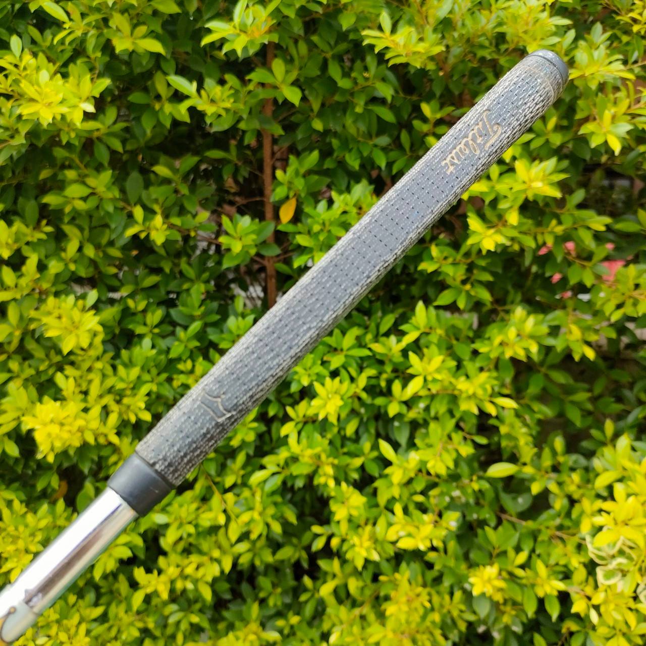 PUTTER SCOTTY CAMERON PRO PLATINUM The Coronad Mid-Slant ยาว 35 นิ้ว Scotty หวนนึกถึงความสำเร็จครั้งยิ่งใหญ่ของ Scottsman 941 Classic รุ่นแรกๆ ไม้กอล์ฟมือสอง ของแท้ BY NakaraLuxurious