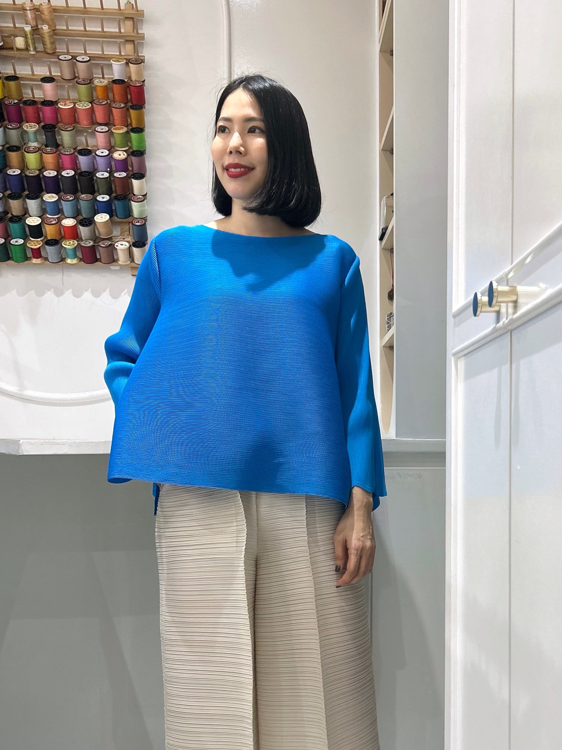 2MUAY รุ่น GJO11297 เสื้ออัดพลีทคุณภาพ LONG SLEEVE FLARE PLEATED TOP 8 สี FREE SIZE