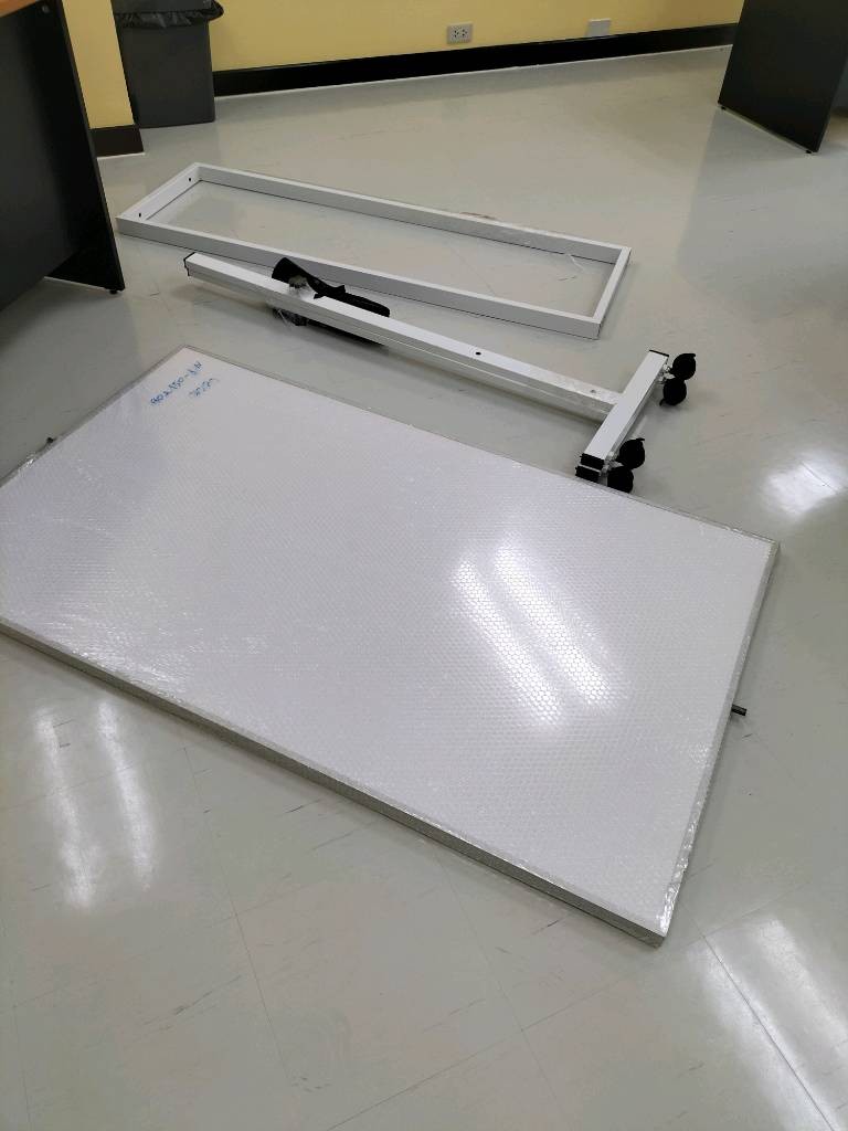 กระดานไวท์บอร์ดแม่เหล็ก กระดานมีล้อ 1หน้า กระดานติดประกาศ สำนักงาน โรงเรียน หน่วยงานต่างๆ