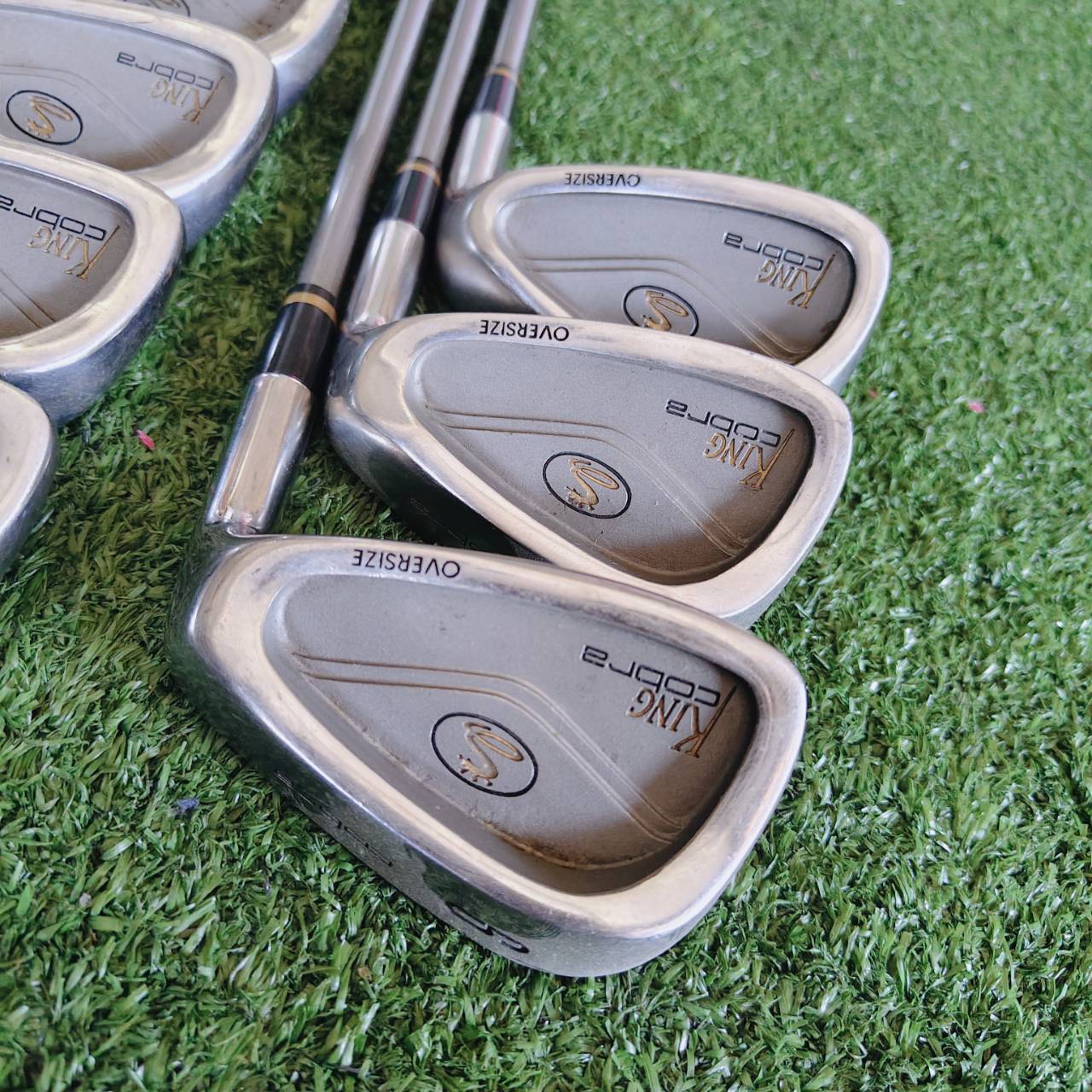 ชุดเหล็ก KING COBRA OVERSIZE ⛳ ครบเซตตีง่าย ฟีลนุ่ม เหมาะทั้งมือใหม่และผู้เล่นที่ต้องการความมั่นใจ!