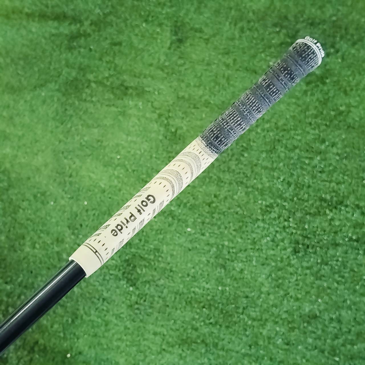 FW3 NIKE SasQUATCH PLUS องศา 15 LOFT*15 FLEX*R *Diamana SasQuatch ก้าน DIAMANA ตีดีมากๆ ควบคุมลูกได้ดีมาก ไม้กอล์ฟพรีเมี่ยมมือสอง ของแท้ By NakaraLuxurious