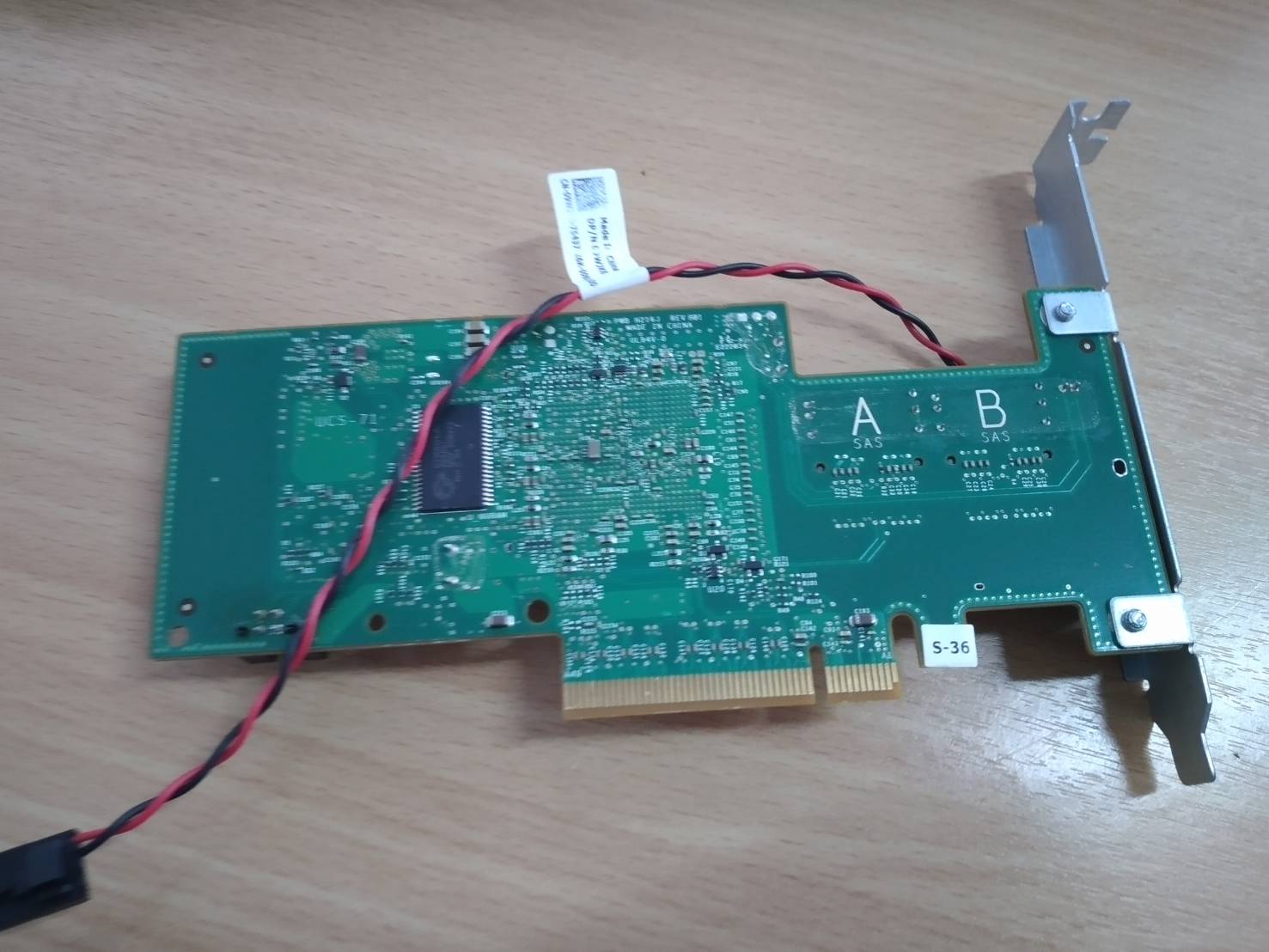 Dell 047MCV PERC H200 6gb/s SAS SATA Controller RAID Card