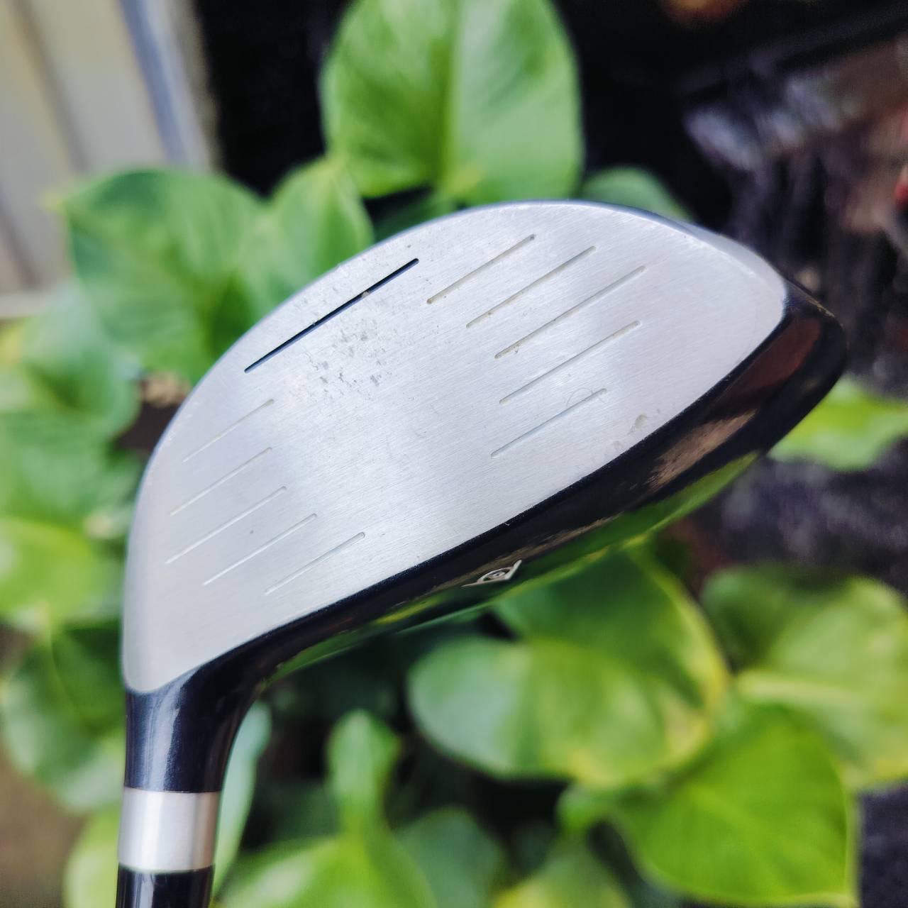 FW3 DUNLOP TOUR TP องศา 15 FLEX R หัวแบนและใหญ่พอสมควร ทำให้ตีโดนง่ายมากๆ และตีไกล ไม้กอล์ฟพรีเมี่ยมญี่ปุ่นมือสอง ของแท้ By NakaraLuxurious
