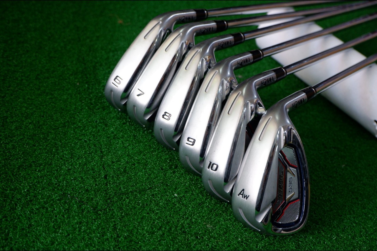 IRONSET HONMA BEZEAL 535