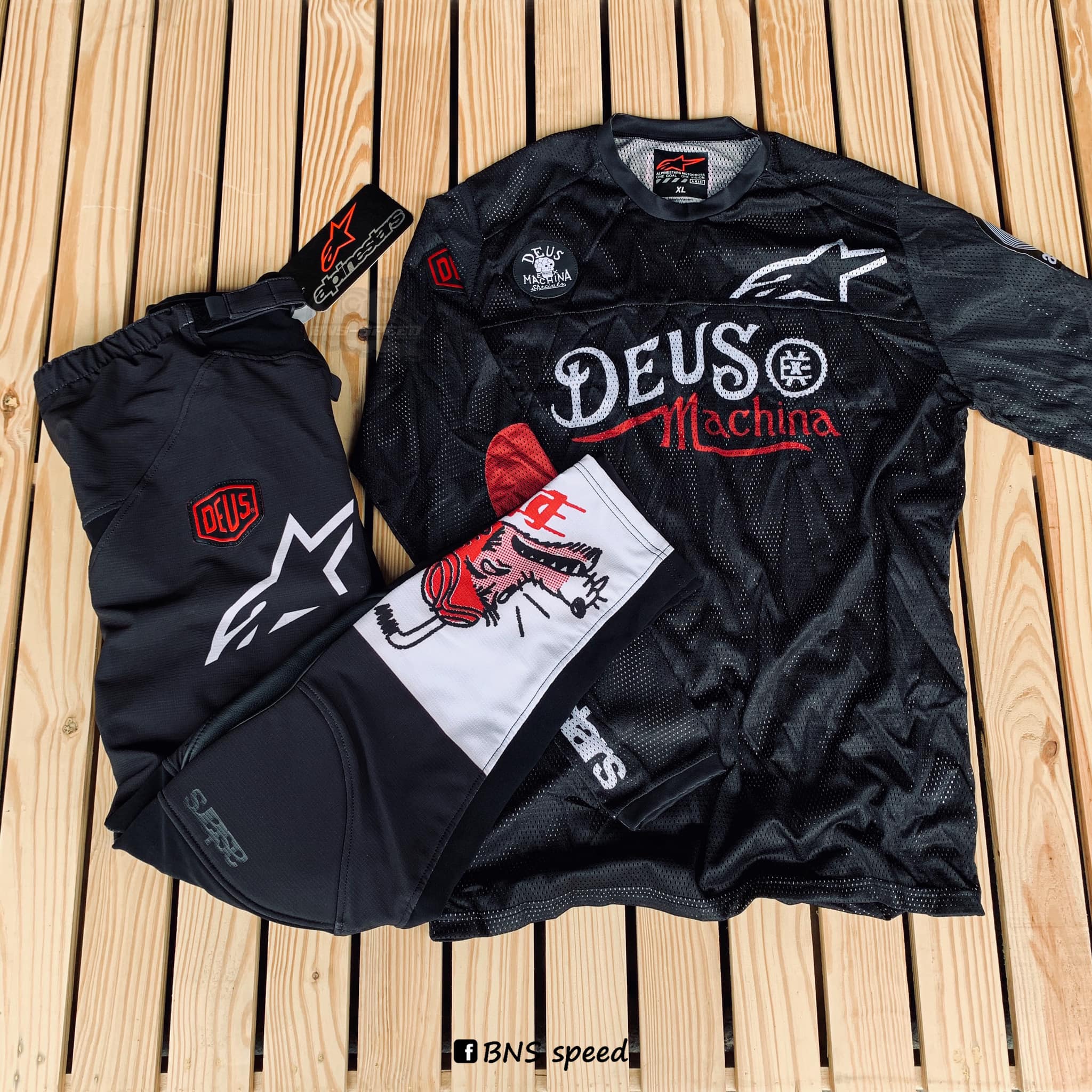 ชุด Alpinestars 2020 Racer Tech Jersey Pants DEUS EX MACHINA Black Red