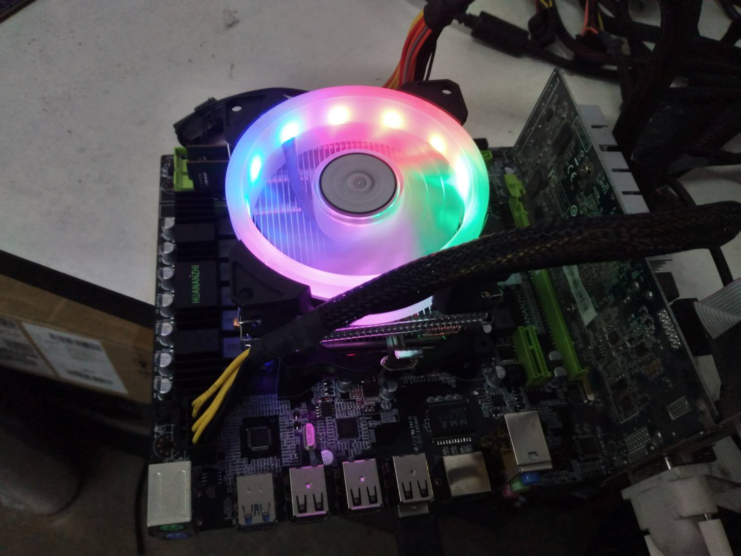 i7-4280K + บอร์ด ใหม่ + ฝาหลัง + ram 16 G