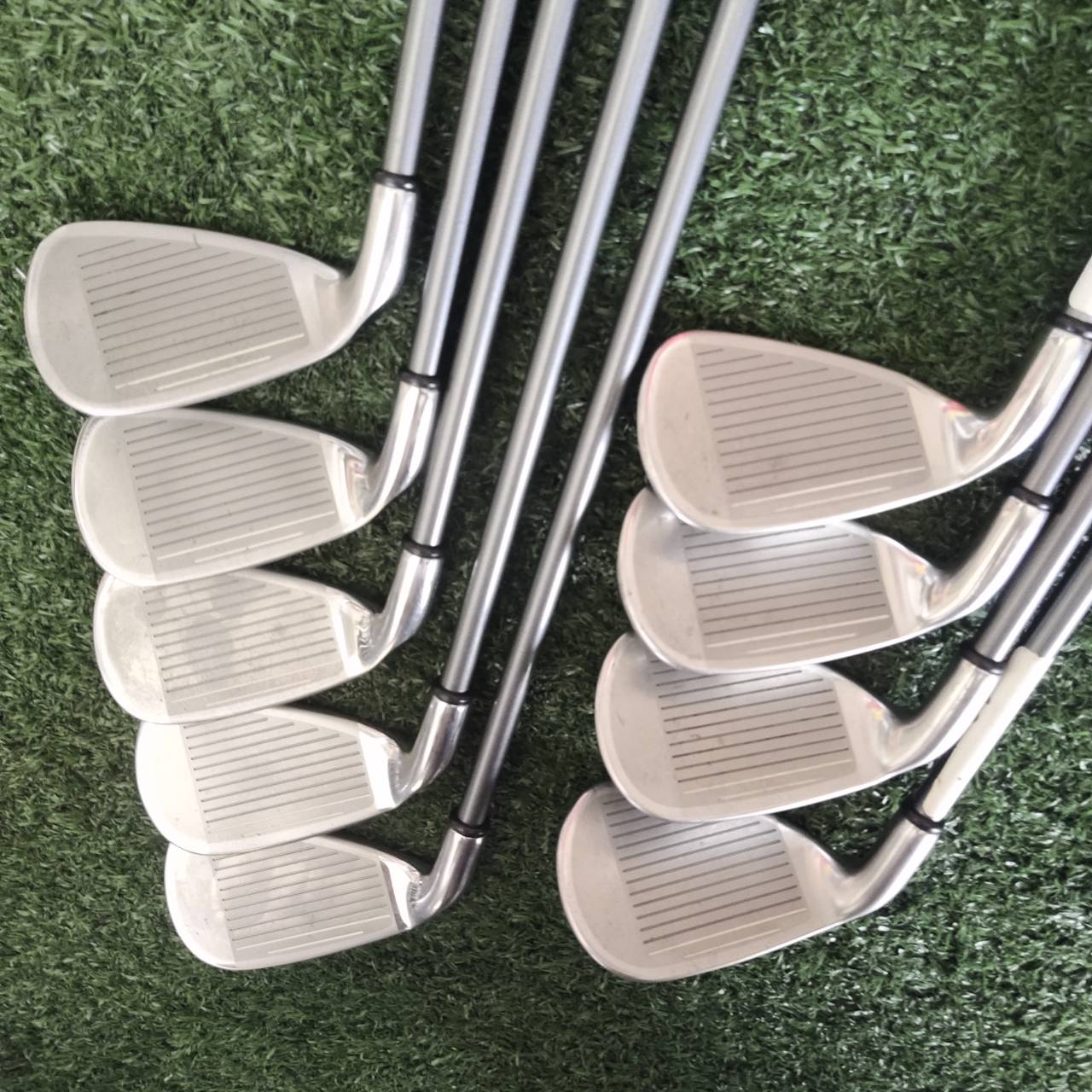 *ตำหนิแผ่นหลังแตก* ชุดเหล็ก Callaway BIGBERTHAR FUSION มีแผ่นหน้าเด้งอีกชั้น * สังเกตุจากรูป *