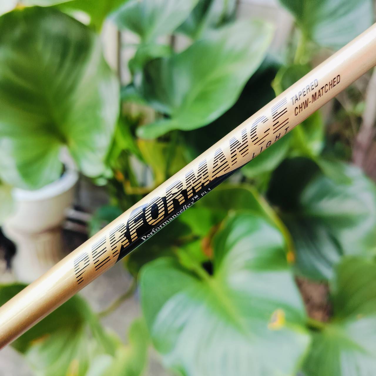 FW3 USKG CHAMPIONSHIP SERIES STAINLESS PERFORMANCE LIGHT ความยาว 41 นิ้ว สำหรับช่วงอายุ 9-11 ก้าน PERFORMANCE มีทองแดงผสม เพื่อทำบล๊านซ์ และดึง CG ให้ต่ำลง ดีที่สุดสำหรับๆน้องๆนักกอล์ฟเยาชน