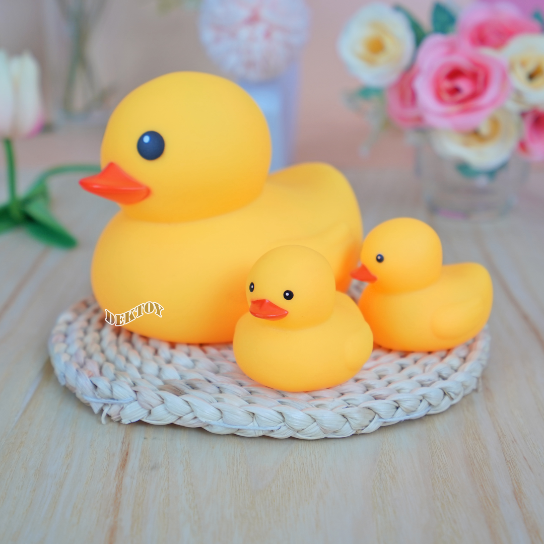 Wisher toy ของเล่นเด็ก ยางบีบเป็ดแม่ลูก ยางบีบเป็ดลอยน้ำ 3 ตัว 668-45