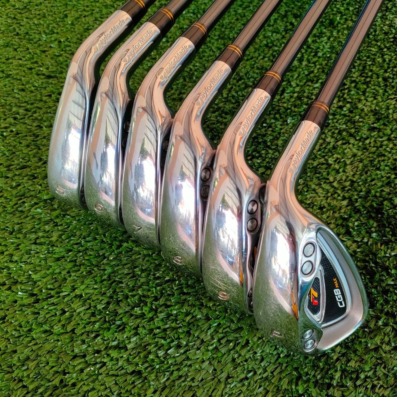 ชุดเหล็ก TAYLORMADE r7 CGB MAX หน้าเด้งมาก มีเหล็ก 5 - 9 เเละ PW ก้าน RE*AX SUPERFAST FLEX R