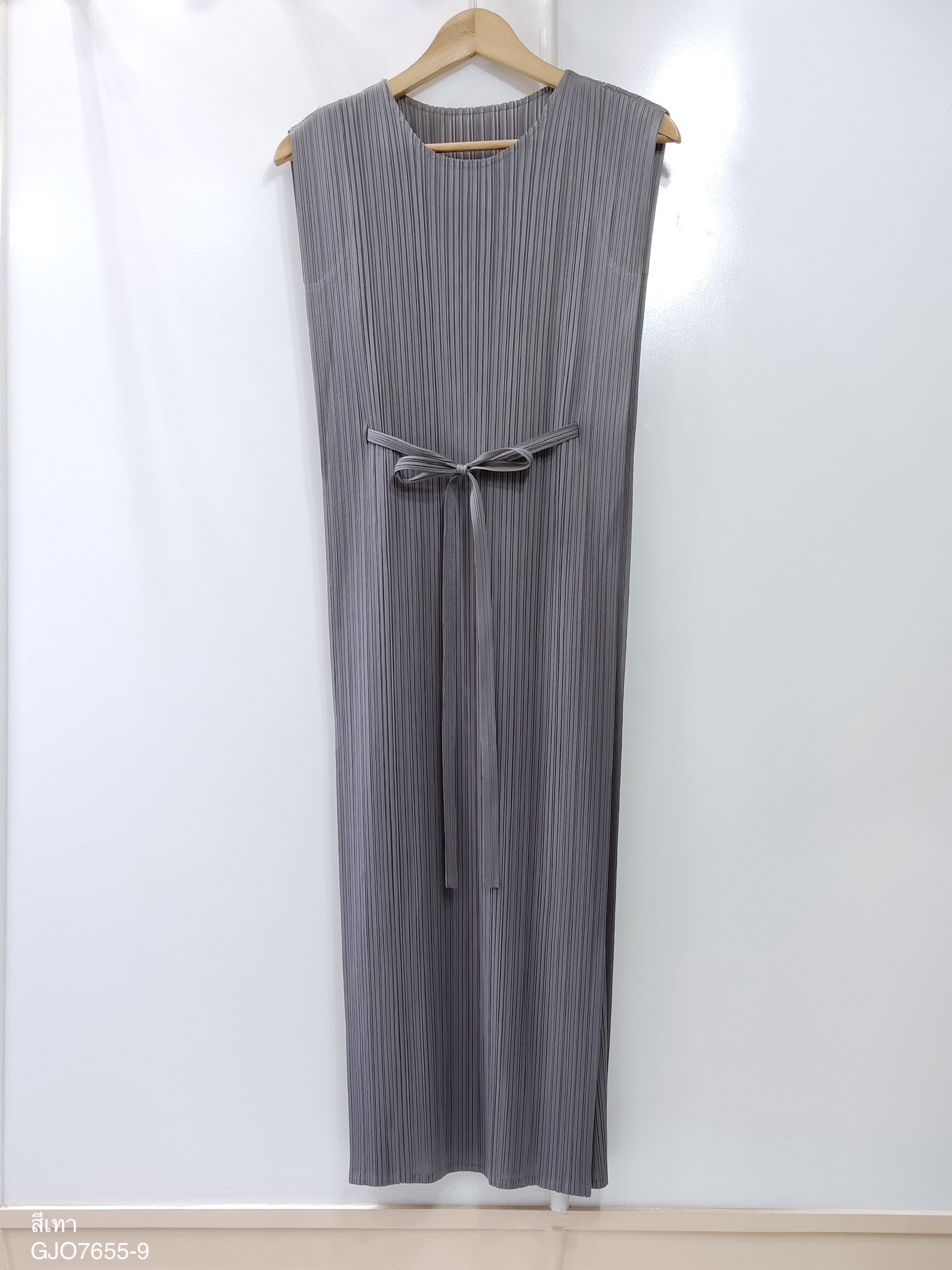 2MUAY รุ่น GJO7655 SIMPLE BOW TIE PLEATED DRESS เดรสผู้หญิง เดรสพลีทคุณภาพ 15สี FREE SIZE