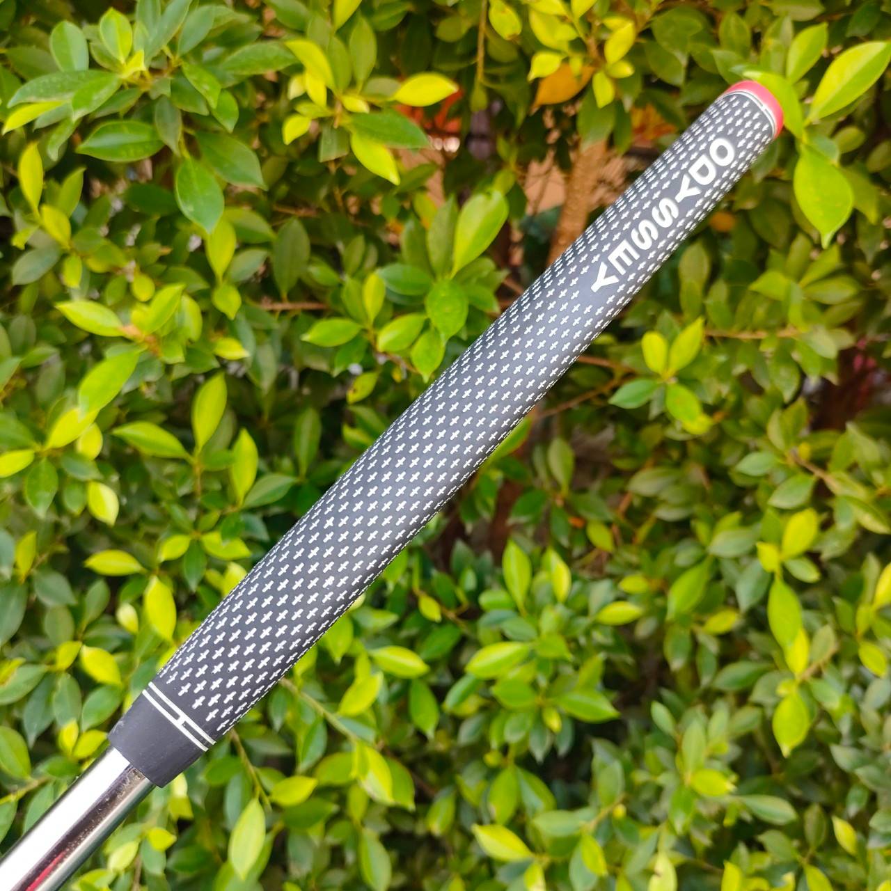 PUTTER ODYSSEY 2-BALL BLADE WHITE HOT XG ความยาว 34 นิ้ว สองบอลเล็งง่าย และเวลาเหวี่ยงจะรู้เลยว่าสโตรค ของเรานั้นเบี้ยวหรือไม่ กริพสวยเดิม สุดยอดเพราะหน้า XG ไม้กอล์ฟมือสอง ของแท้ BY NakaraLuxurious