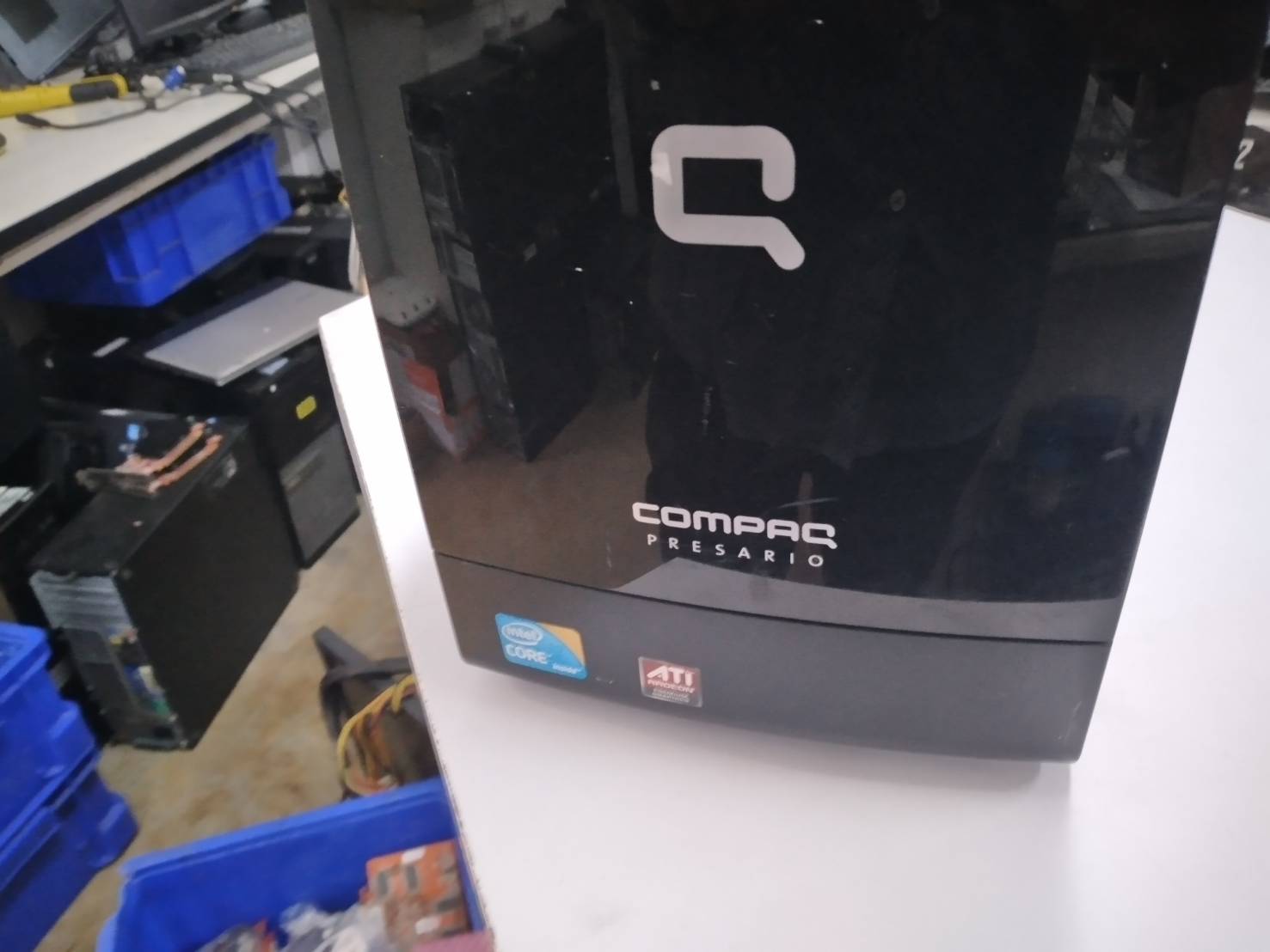 Compaq presario CQ3000