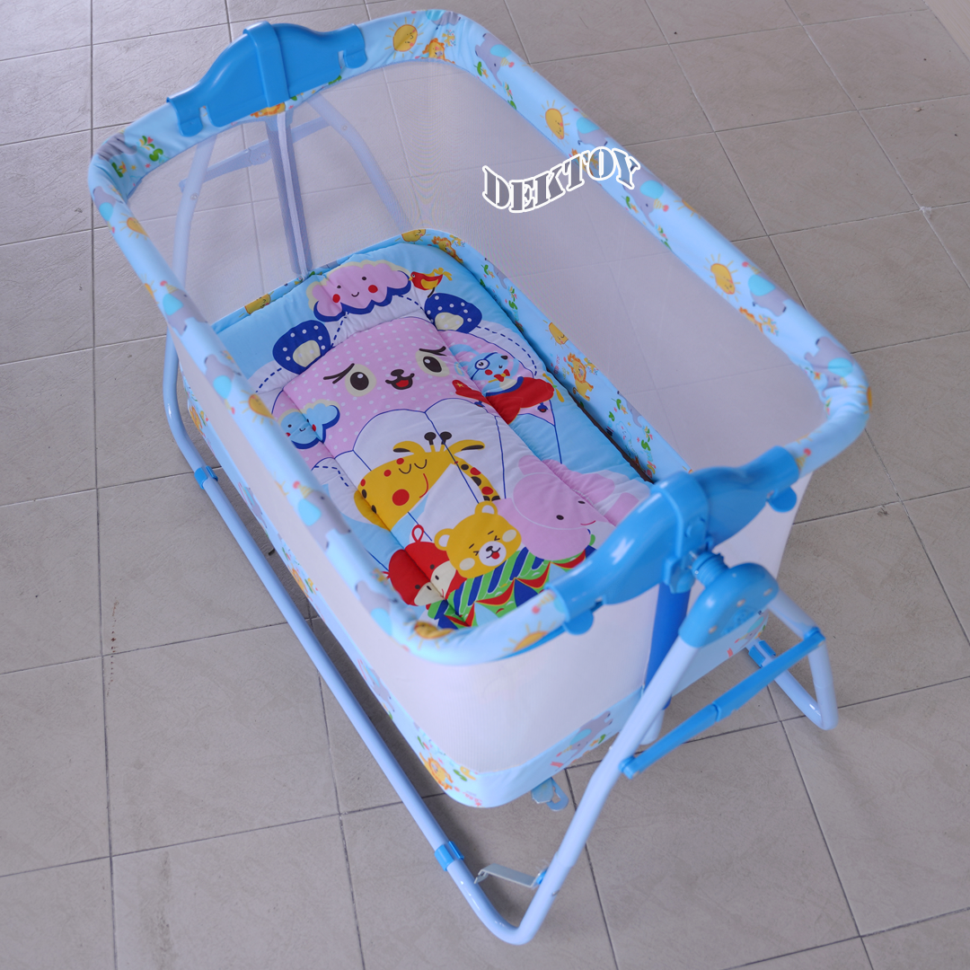 Cradle world เปลเด็ก เปลไกวเด็กขนาดกลาง C017