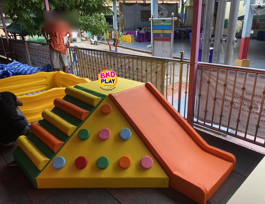 ภูเขานุ่มนิ่มสไลด์ 1 ทาง, ปีนป่ายเข้ามุม ปีนป่ายนุ่ม สไลเดอร์นุ่ม เบาะนุ่มนิ่ม, soft play, indoor playground ของเล่นเสริมพัฒนาการ เครื่องเล่นสนามในร่ม Kid Zone