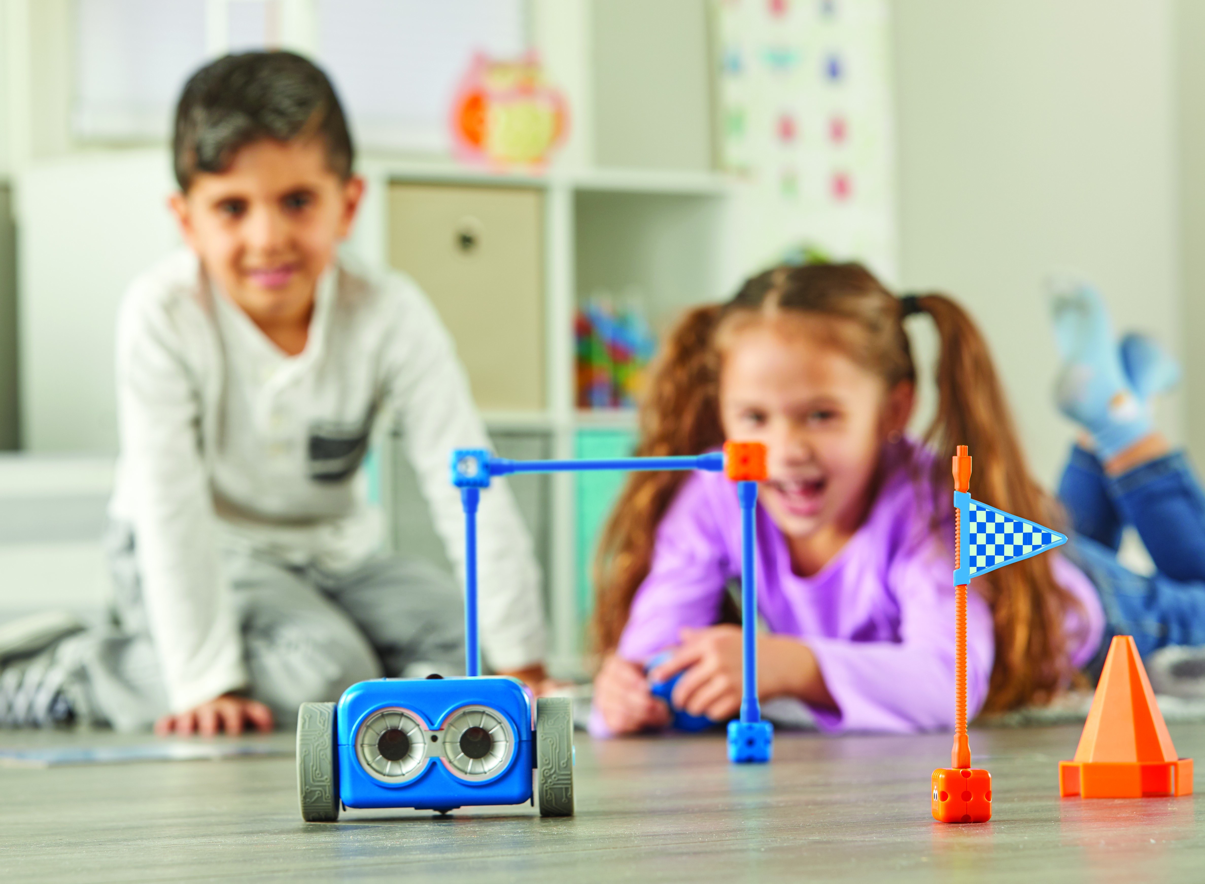 บอทเลย์@หุ่นโค้ดดิ้งแสนกล 2.0 , สื่อการสอน , ของเล่น ,ของเล่นเสริมพัฒนาการ ,ฝึกทักษะการแก้ปัญหา