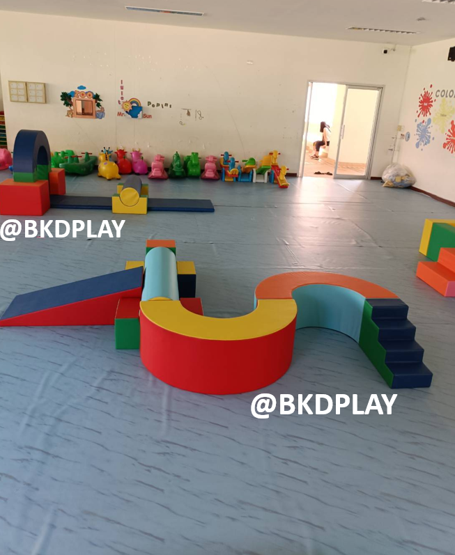 โดนัทนุ่มนิ่ม พร้อมเบาะทางเดินฝึกทรงตัว กระตุ้นพัฒนาการ กิจกรรมบำบัด กายภาพบำบัดเด็ก เสริมพัฒนาการกล้ามเนื้อมัดใหญ่ indoorplayground รับผลิตเครื่องเล่นนุ่มนิ่ม softplay ใช้ในโรงเรียนนอนุบาล ศูนย์พัฒนาเด็กเล็ก โรงพยาบาล