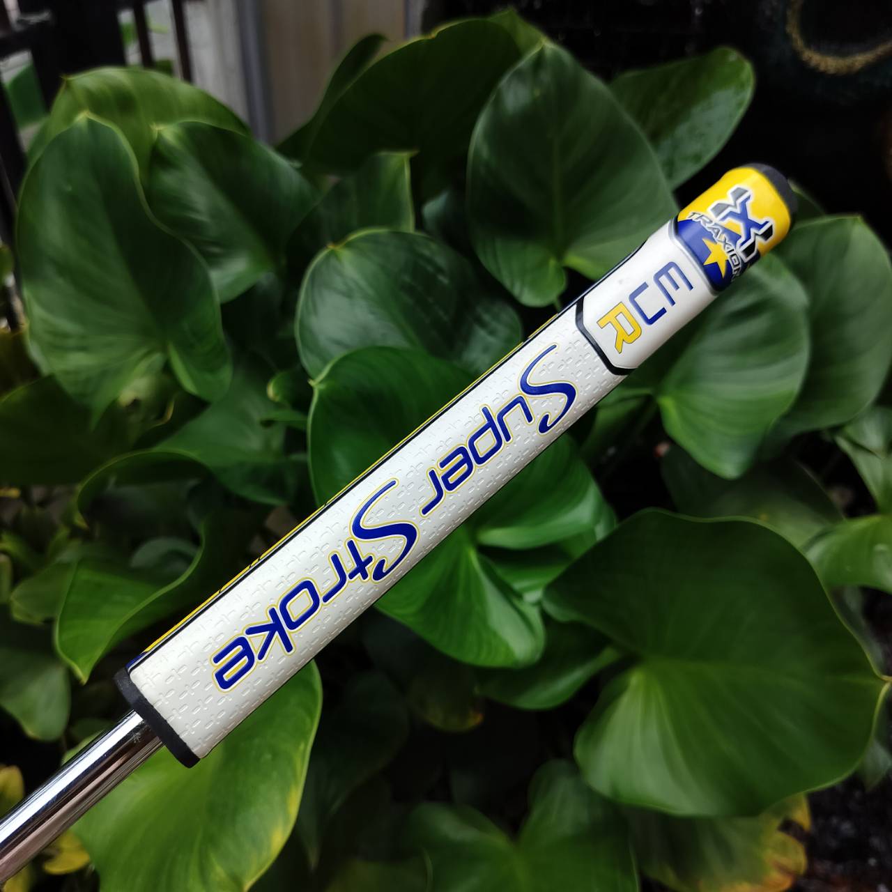 PUTTER ODYSSEY 2-BALL BLACK SERIES ความยาว 34 นิ้ว สร้างบล๊านซ์ด้วยการเพิ่ม วัสดุทังสเตน ทำให้ชดเชยความผิดพลาดสูงขึ้นมาก หน้าพัตเตอร์พิเศษแบบนุ่ม ไม้กอล์ฟพรีเมี่ยมมือสอง ของแท้ By NakaraLuxurious