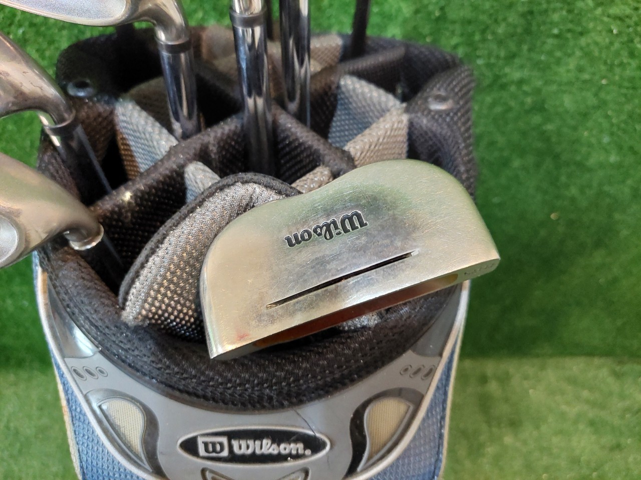 ไม้กอล์ฟครบชุดสุดพรีเมี่ยม WILSON DEEPRED ชุดเหล็กเป็นรุ่น FAT SHAFT