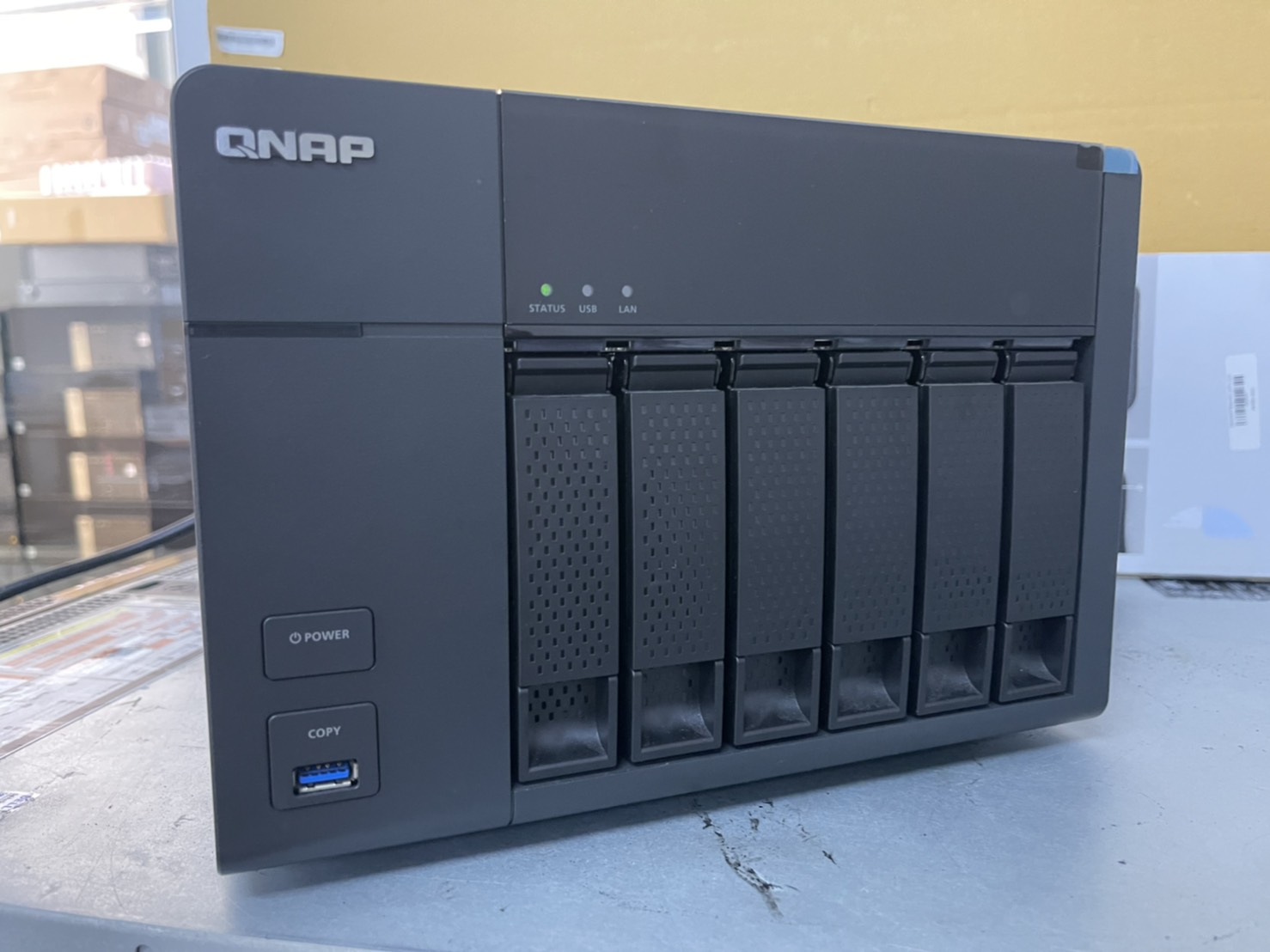 Qnap TS-651