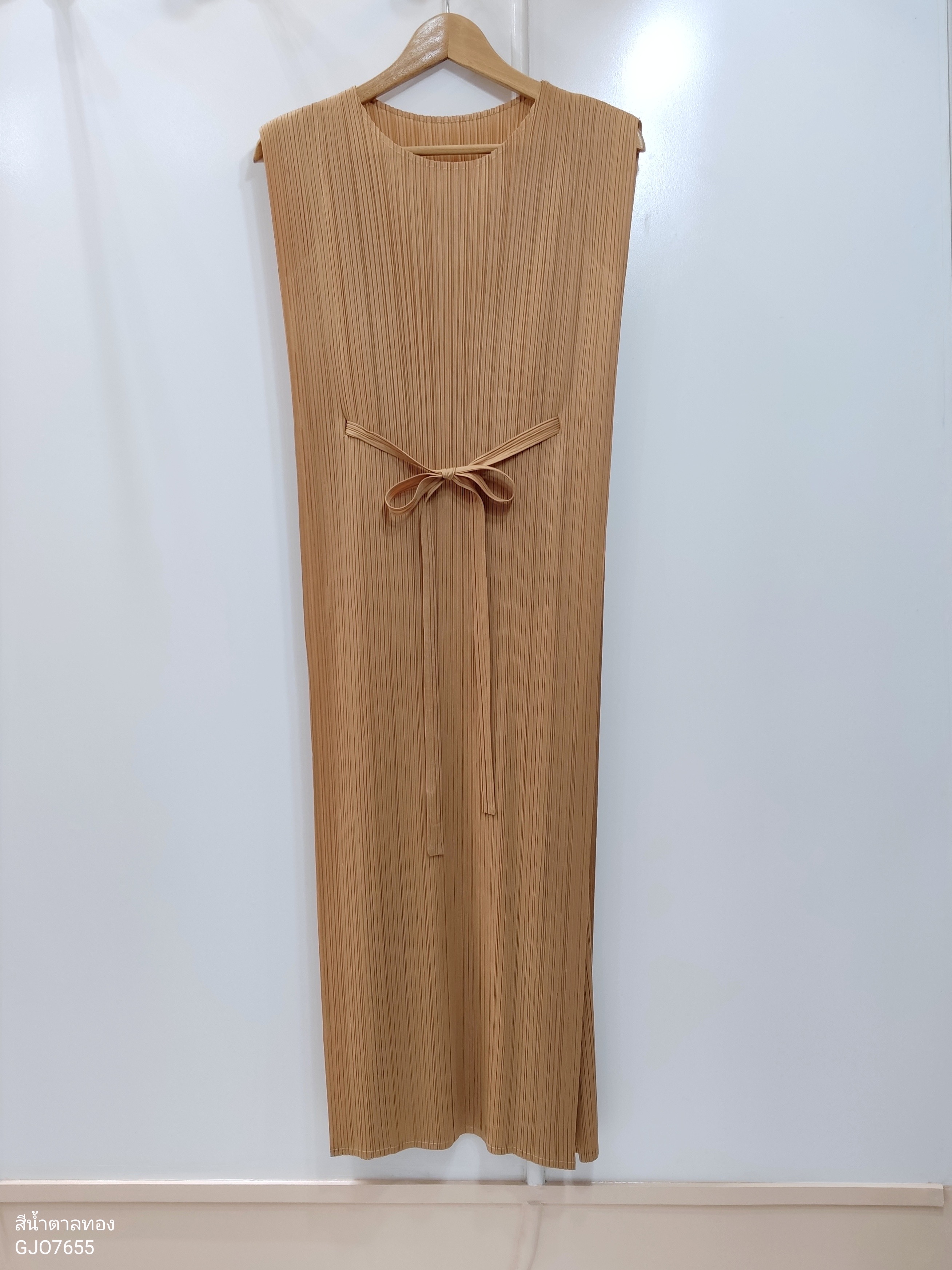 2MUAY รุ่น GJO7655 SIMPLE BOW TIE PLEATED DRESS เดรสผู้หญิง เดรสพลีทคุณภาพ 15สี FREE SIZE