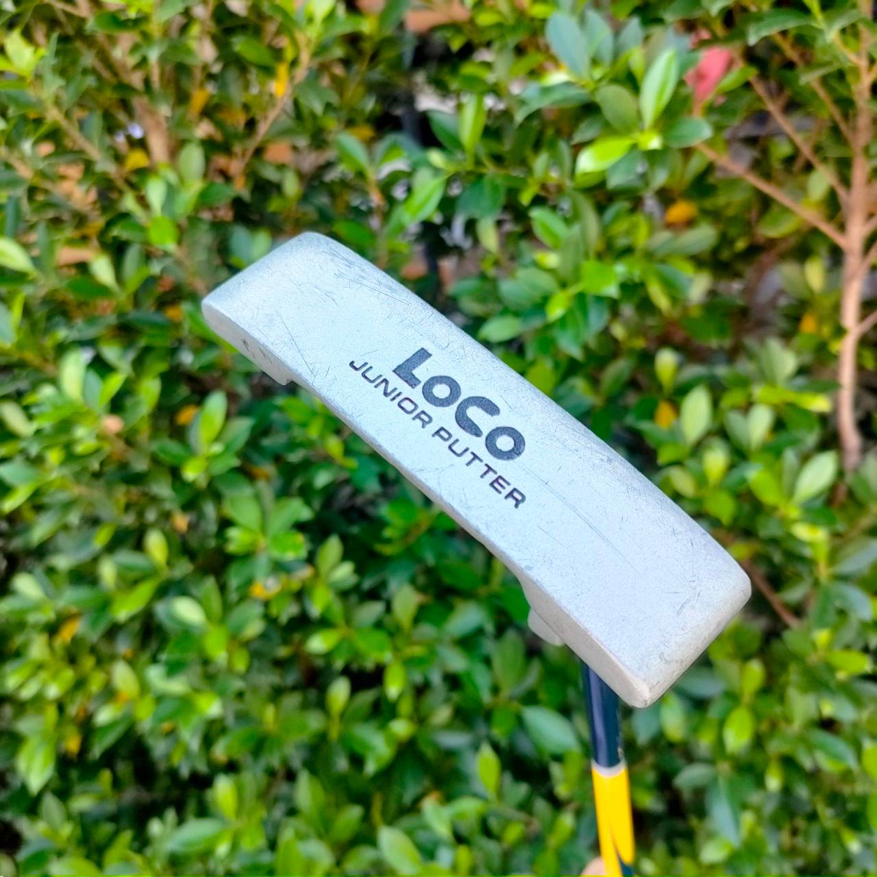 ***ไม้กอล์ฟสำหรับเด็ก*** PUTTER DUNLOP LOCO JUNIOR ความยาว 28 นิ้ว ก้าน DUNLOP LOCO ทรงสแตนดาร์ด สวยเดิมๆเลยครับ