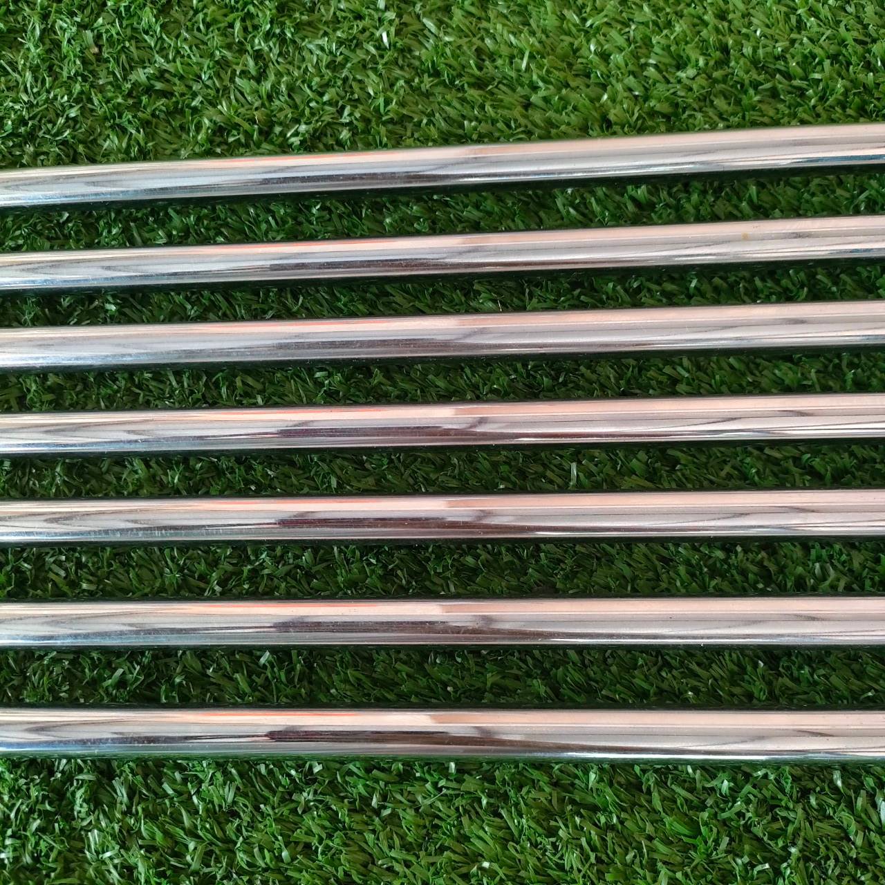 ชุดเหล็ก MARUMAN CONDUCTOR 42CX มีเหล็ก 4-9 เเละ PW ชุดสุดยอด ตีไกลกว่าปกติ และตีติดสปินหนักมาก ออกแบบให้มี CAVITY สวย!! ไม้กอล์ฟมือสอง ของแท้ BY NakaraLuxurious