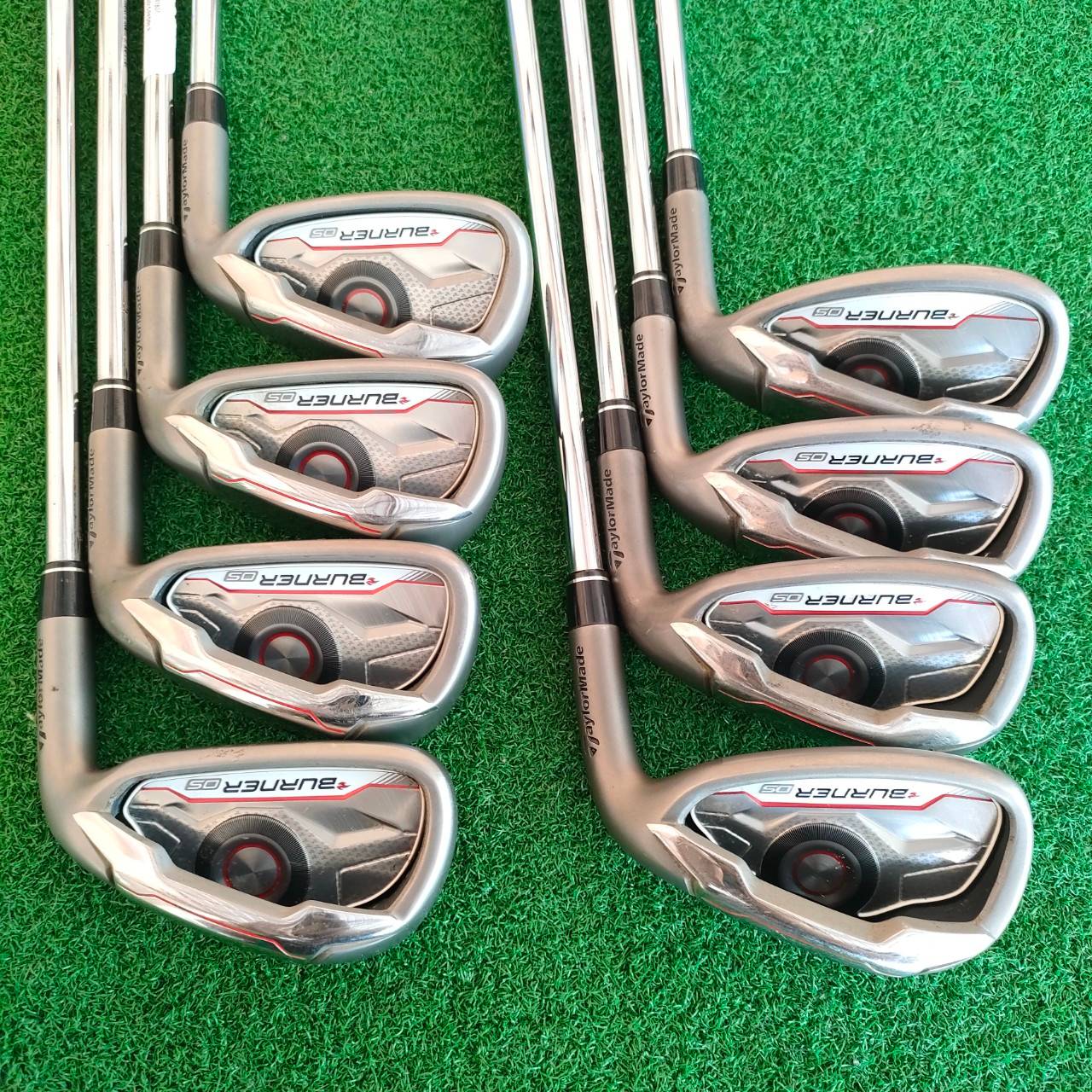 ชุดเหล็ก TAYLORMADE BURNER OS มีเหล็ก 5 - 9 PW AW SW ก้านเหล็กสุดยอดพรีเมี่ยม เบา 85 กรัม FLEX R ถือว่าเบามาก ใบใหญ่ ตีง่ายๆ ตีสบายๆ ระยะดีมาก สปินดีมาก ตกหยุด คุณภาพมากครับชุดนี้