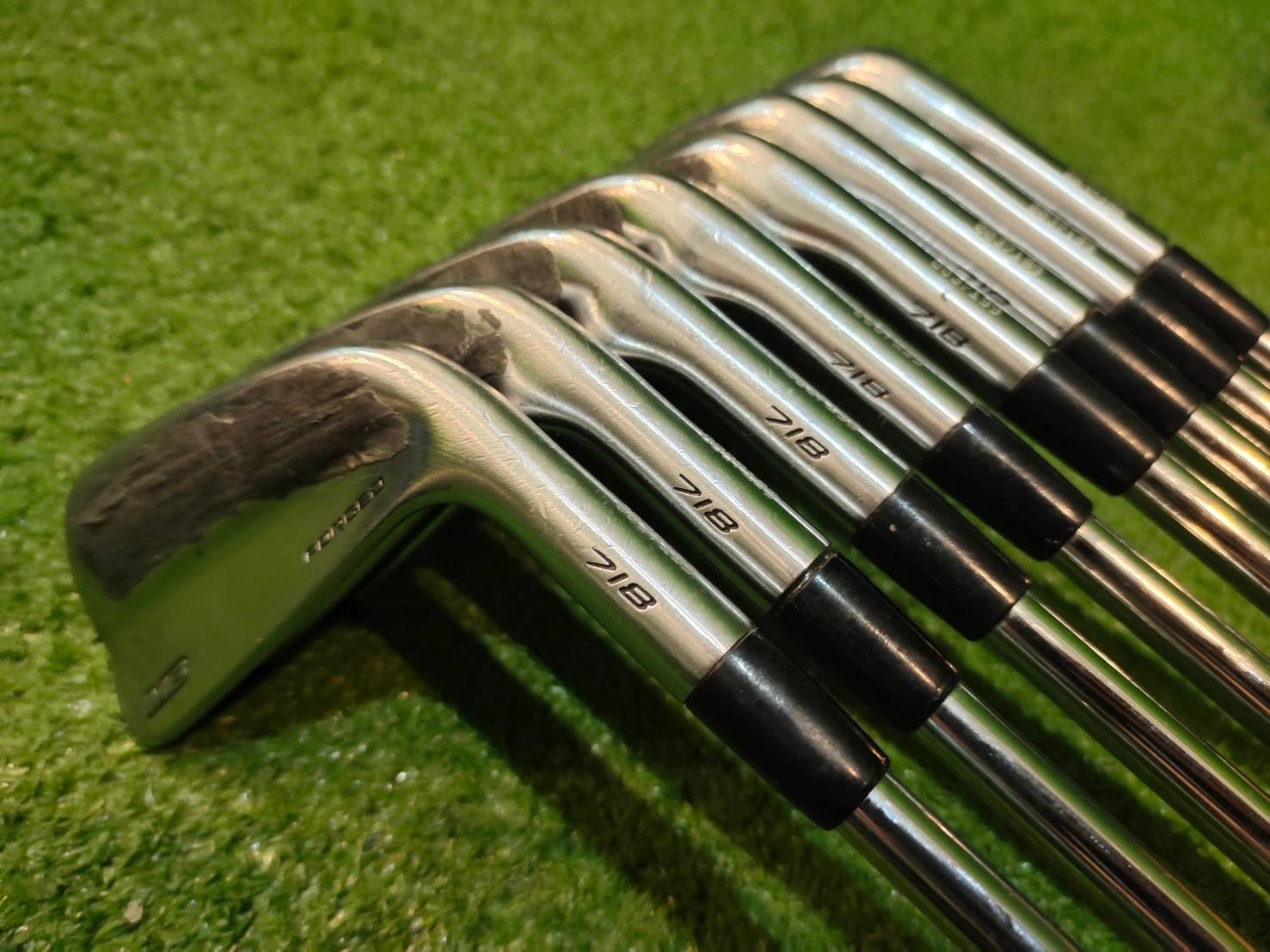 ชุดเหล็ก Titleist 718 MB เป็นเหล็ก FORGED คุณภาพสูง
