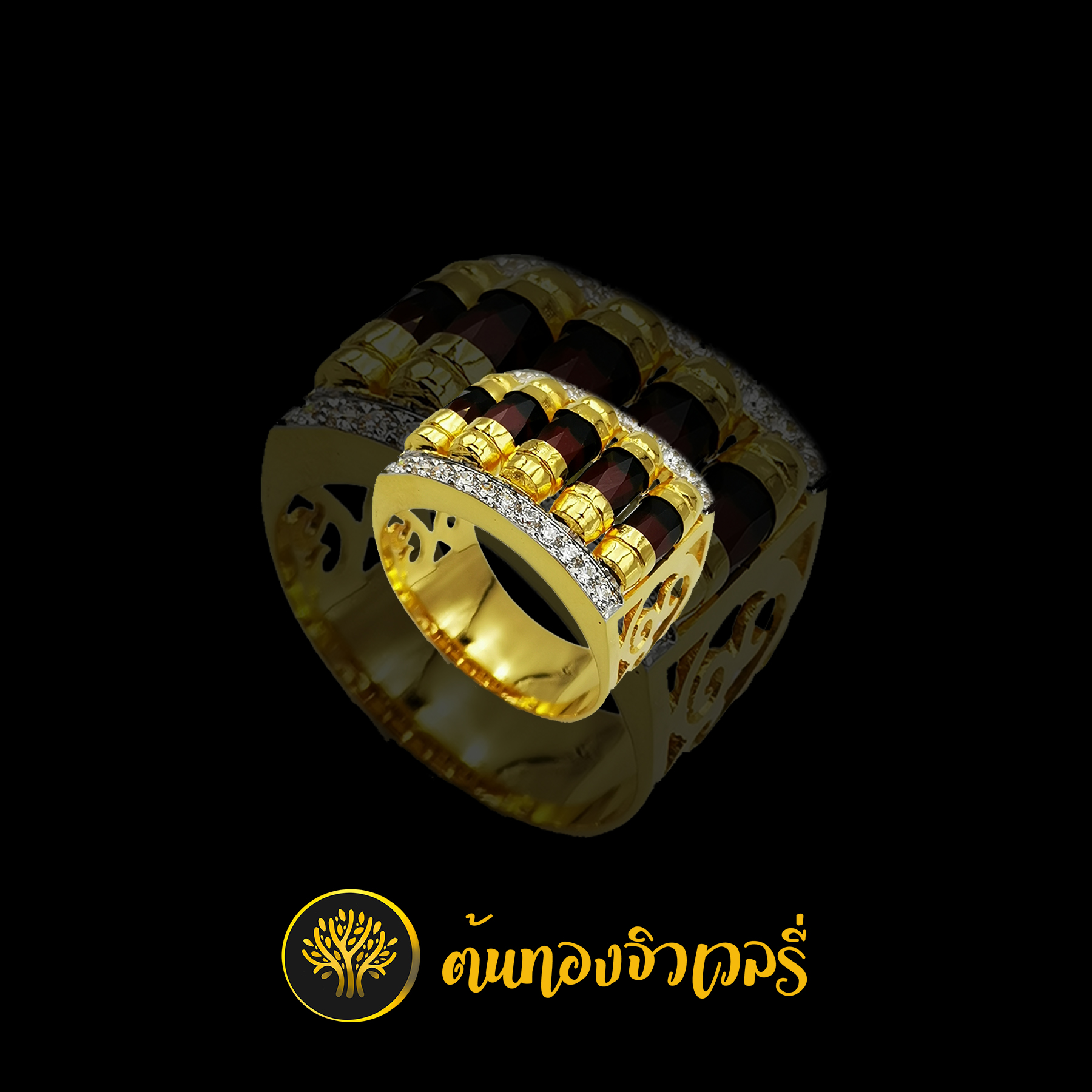 แหวนโกเมนแถว ข้างแกะลาย สวย เนียน เหมือนเช่นเคยครับ
