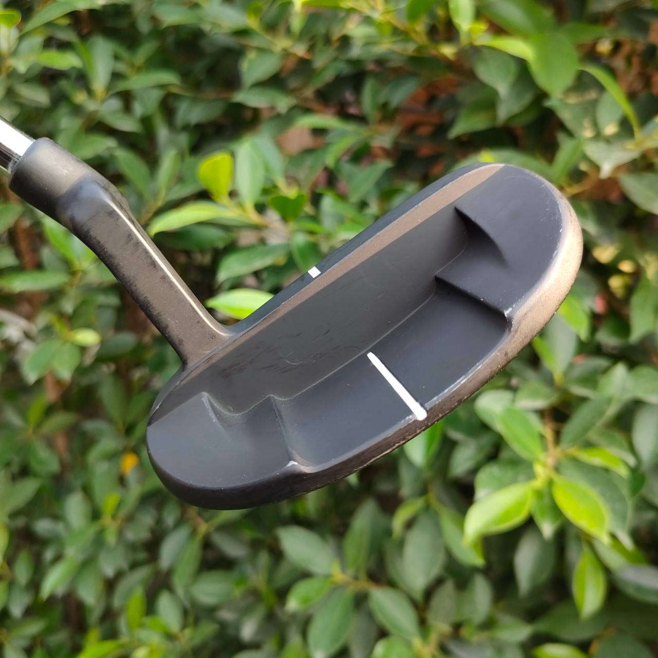 PUTTER SPALDING S-20 ความยาว 33 นิ้ว ก้าน SPALDING หน้าสัมผัสสวยมาก ทำให้เกาะไลน์สุดๆ สภาพสวยเลยครับ