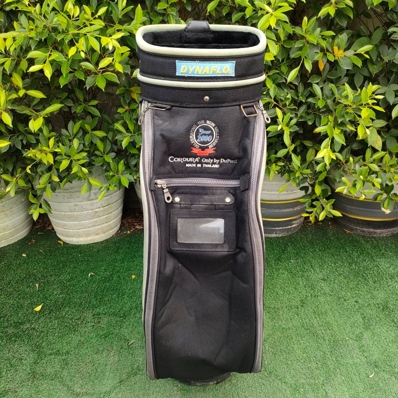 ถุงกอล์ฟ WORLD GOLF IMPACT มือสอง สภาพสวย สมบูรณ์ครับ