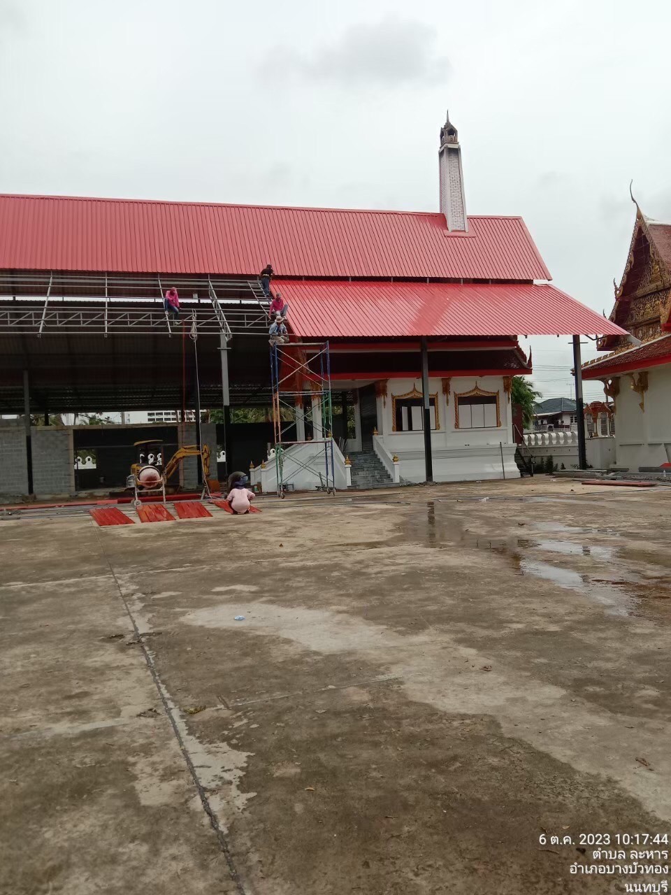 งานสร้างหลังคาคลุมเมรุ วัดบางแพรก