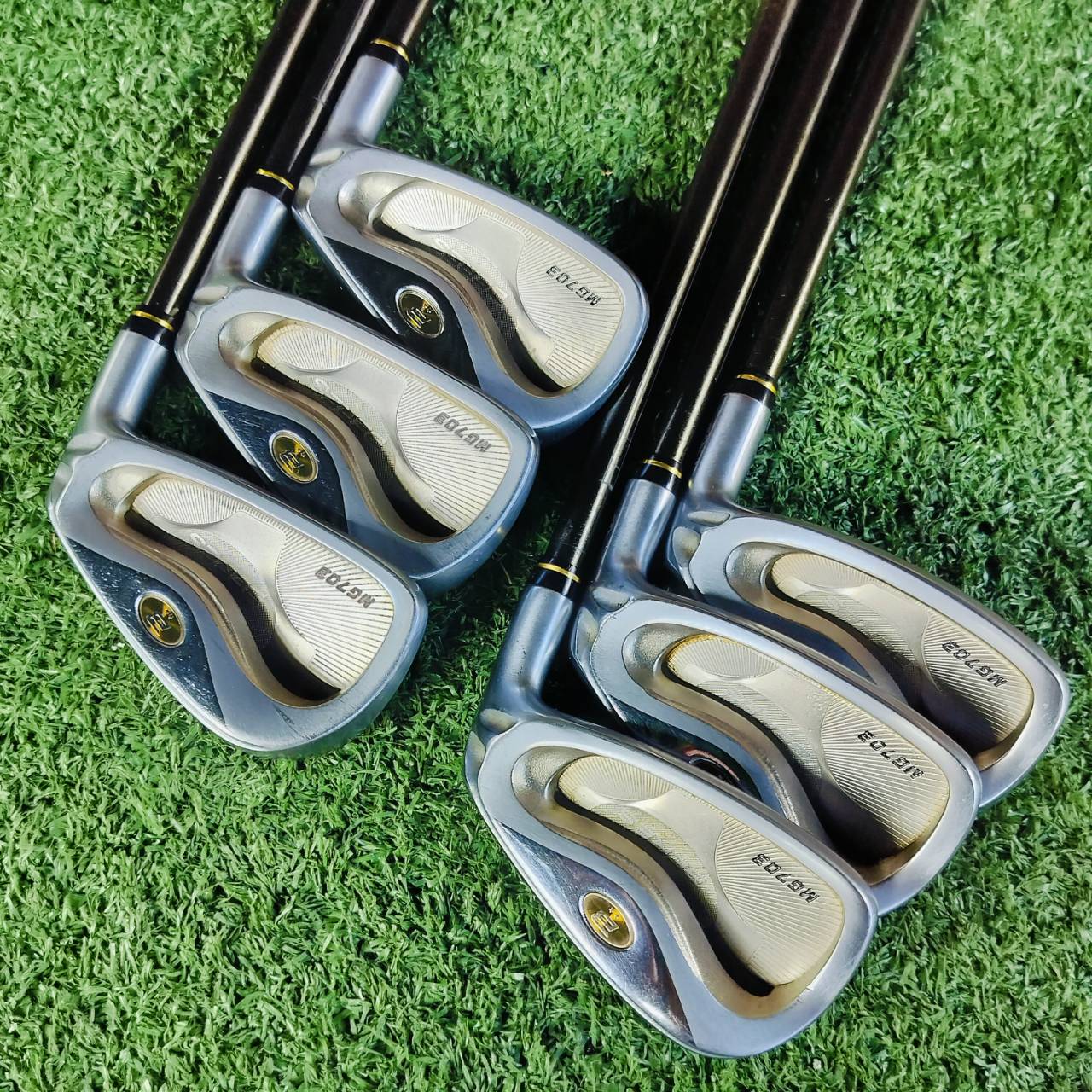 ชุดเหล็ก HONMA BERES MG703 ก้าน ** 2 ดาว ** ก้านถักพรีเมี่ยม เหล็กหน้าเด้งตีไกล สวีตสปอตกว้าง ตีง่าย ก้านเบา 49 กรัม แม้สปีดไม่แรงก็สามารถเร่งสปีดได้ดีมาก MADE IN JAPAN SAKATA ไม้กอล์ฟพรีเมี่ยม ของแท้ By NakaraLuxurious