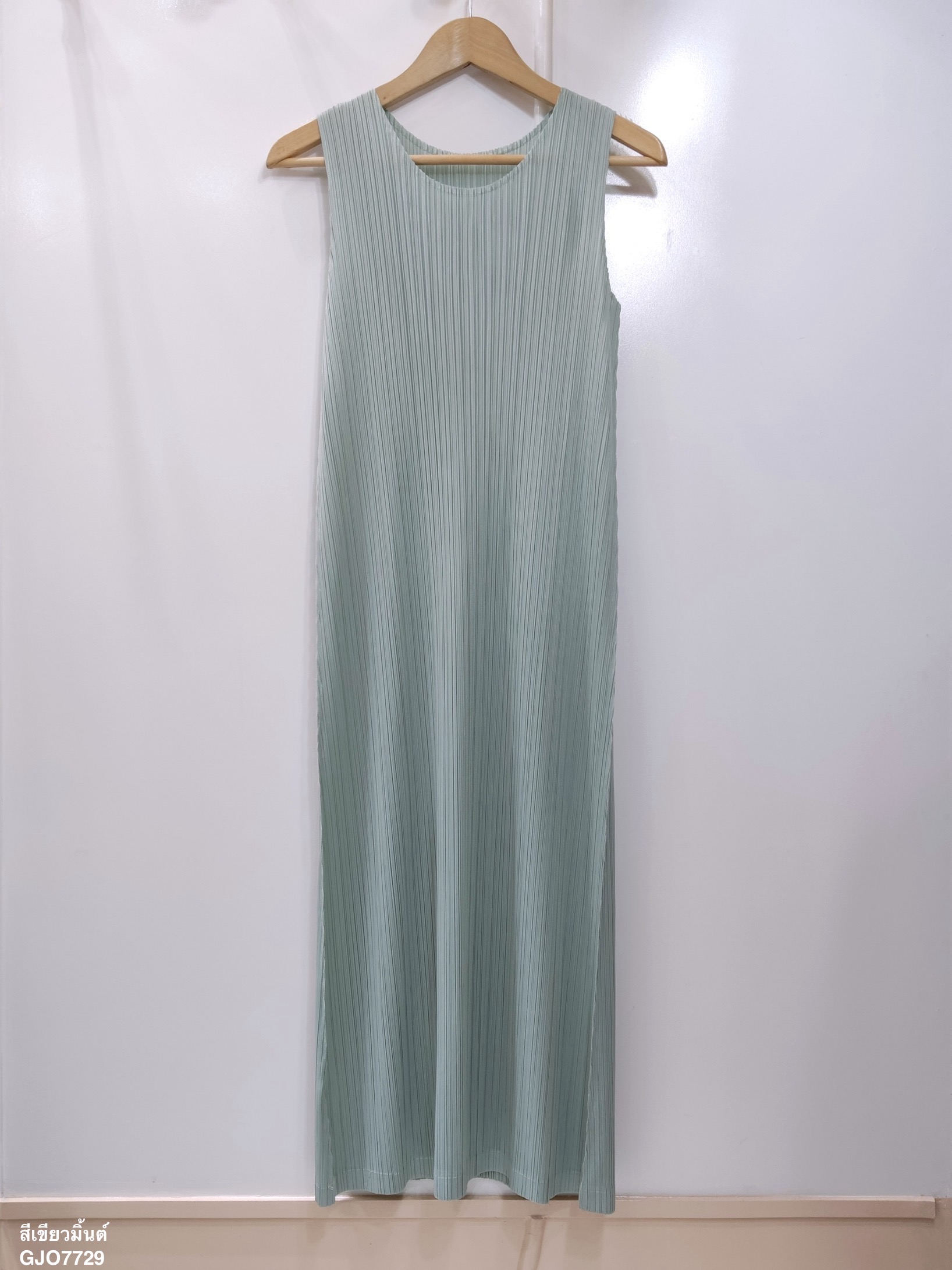 2MUAY BASIC รุ่น GJO7729 SLEEVELESS PLEATED DRESS เดรสผู้หญิง เดรสพลีทคุณภาพ 12สี