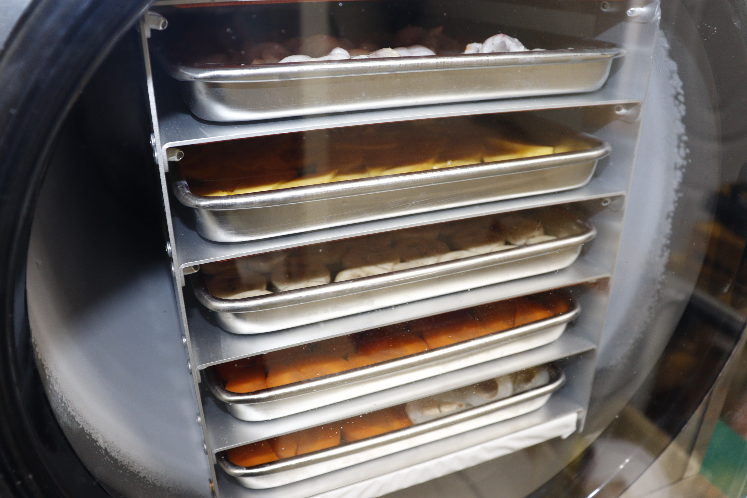 เครื่องฟรีซดราย Freeze Dry รุ่น FD-01 รับประกัน 1 ปีพร้อมจัดส่งติดตั้งและสอนใช้งานฟรีทั่วประเทศ