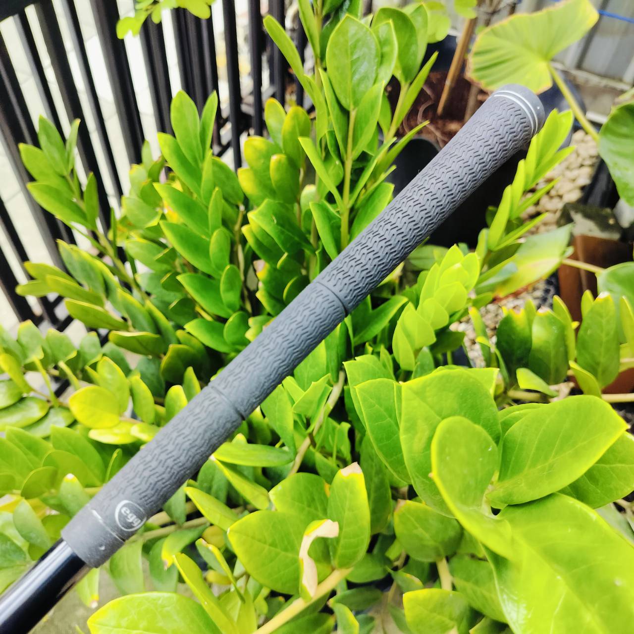 เหล็ก 6 PRGR EGG FORGED วัสดุพรีเมี่ยมญี่ปุ่น FORGED CAVITY ตีทั้งนุ่มและง่าย หน้าใบเด้งๆส่งพลังมาก!!! ก้านกราไฟต์ M40 ของ PRGR ไม้กอล์ฟพรีเมี่ยมมือสอง ของแท้ By NakaraLuxurious