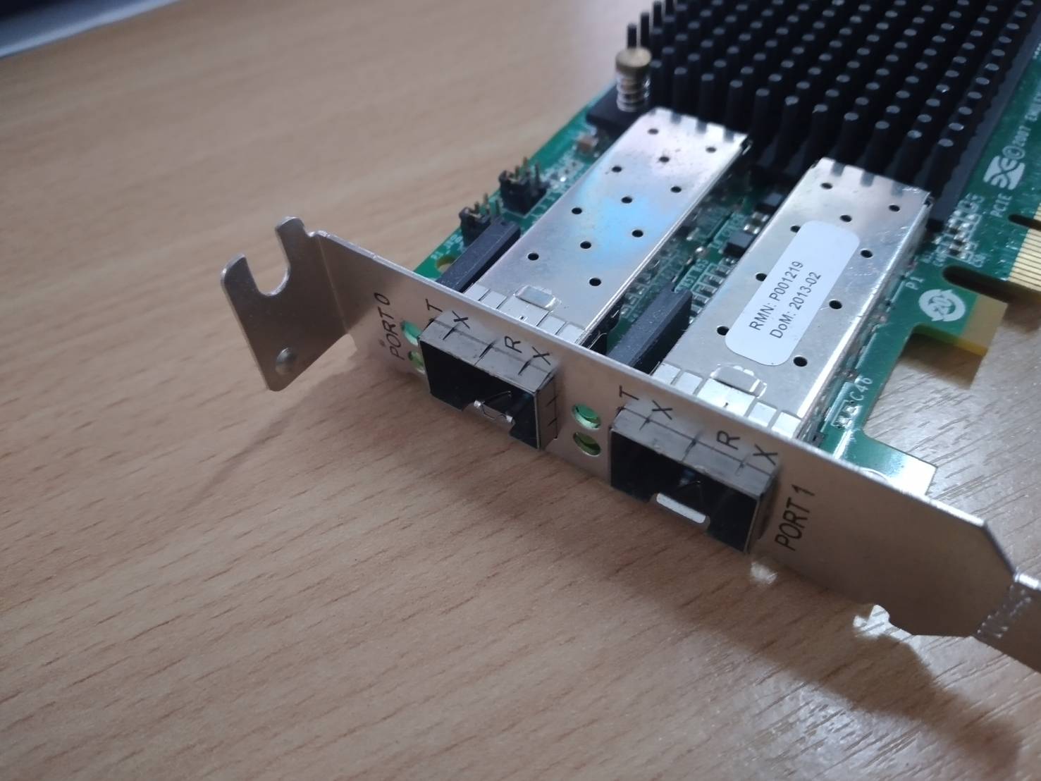 IBM DELL Emulex 8Gb FC Dual-port HBA 42D0494 LPE12002-e 42D0500 ขาสั้น