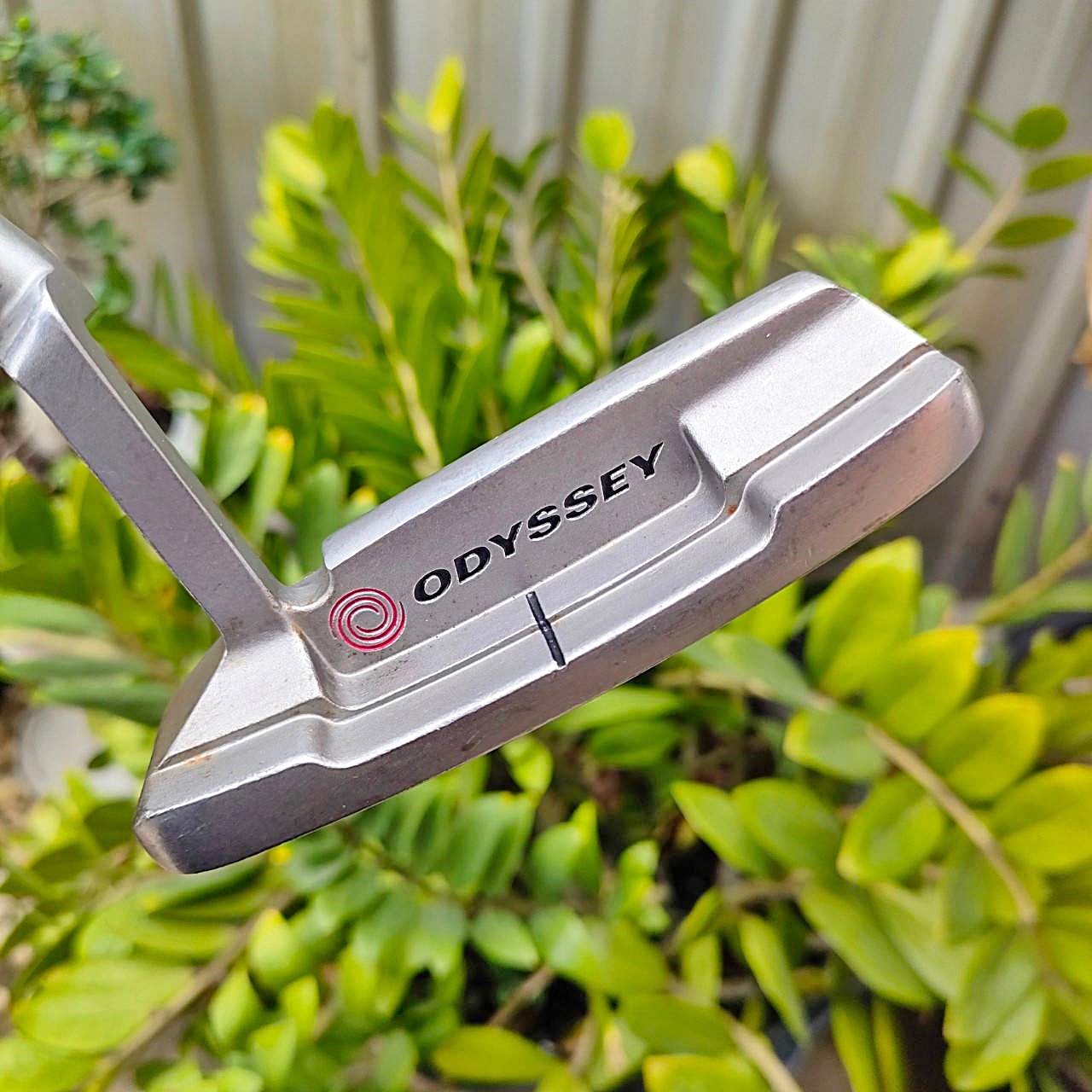PUTTER ODYSSEY DUAL FORCE CLASSICS 660 ความยาว 34 นิ้ว รุ่นหน้าดำ ทั้งนุ่มและเกาะไลน์มากๆ พัตต์เล็ง ทรง STUDIO เล็งง่าย ของดีน่าใช้มาก ไม้กอล์ฟมือสอง ของแท้ BY NakaraLuxurious