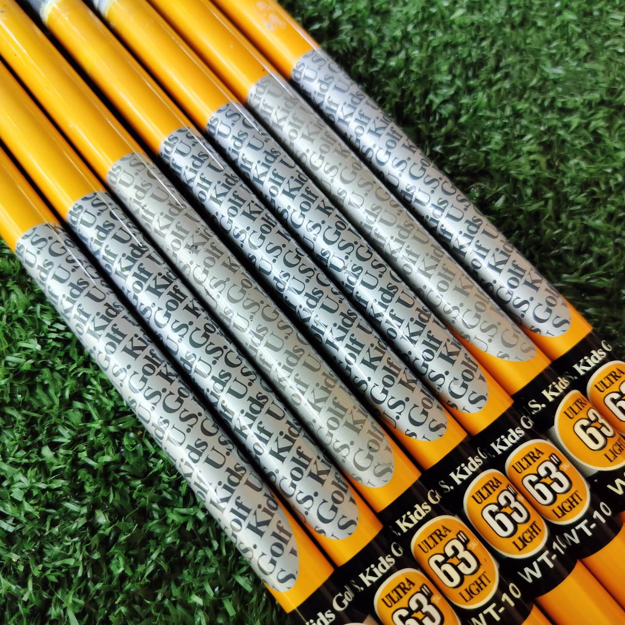 ก้านไม้กอล์ฟเด็กสำหรับใส่หัวไม้ ก้าน U.S.KIDS GOLF 63" ULTRA LIGHT WT-10 ความยาวก้าน 39.5 นิ้ว สำหรับน้องที่มีความสูง 160 - 168 เซนติเมตร ก้านไม้กอล์ฟพรีเมี่ยมมือหนึ่ง ของแท้ By NakaraLuxurious