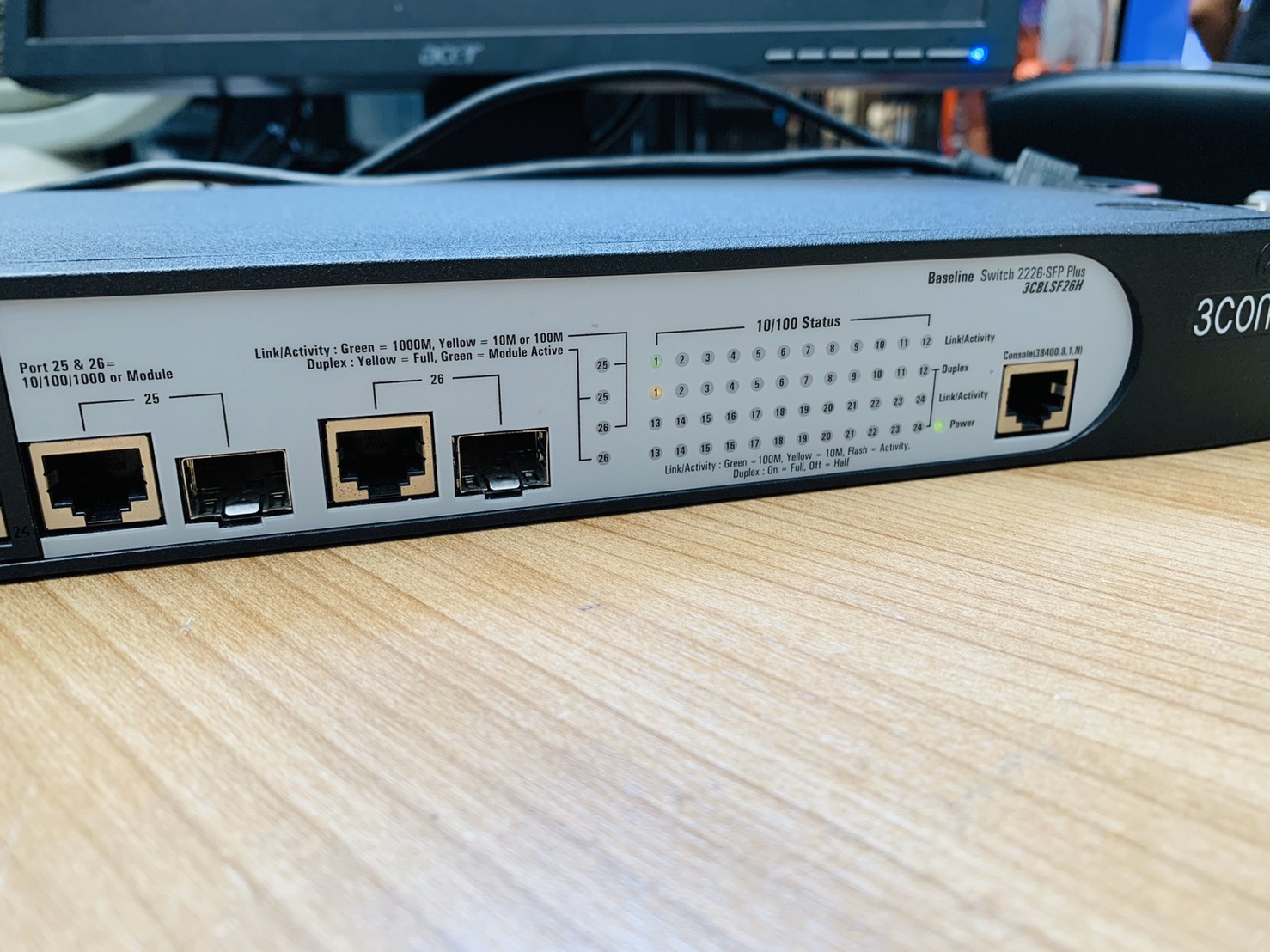 3Com Baseline Switch 2226 - switch - 24 ports