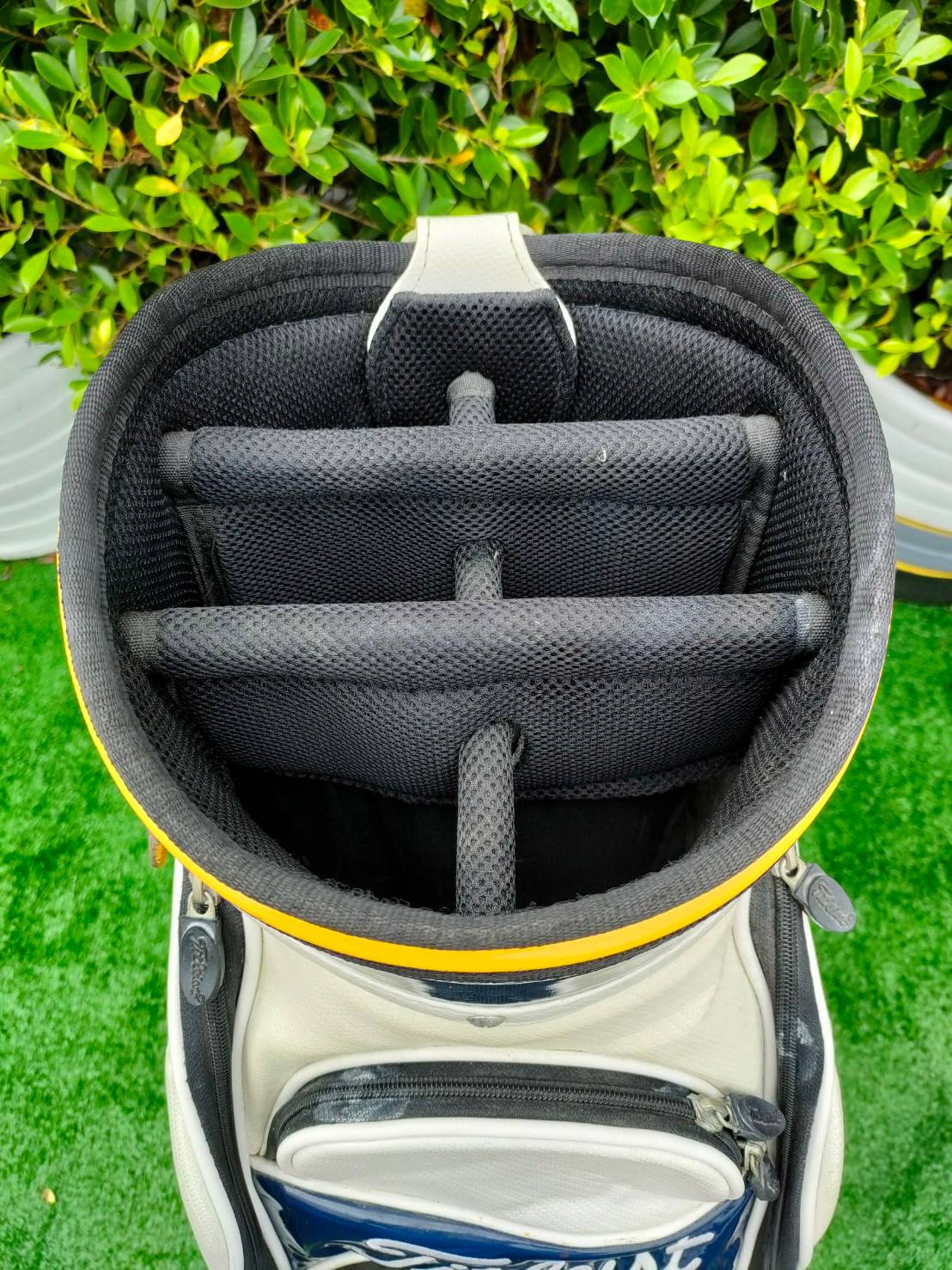 ถุงกอล์ฟ Titleist