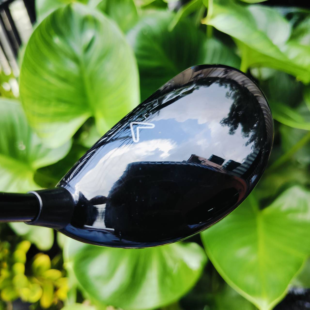 UT4 Callaway X-SERIES องศา 24 ก้าน X-SERIES FLEX R หัวนี้ใช้เทคโนโลยี V.F.T. ตีโดนง่าย เสียงหวานเจี๊ยบ และระยะออกมาเต็มที่ ตีแล้วมั่นใจ ไม้กอล์ฟพรีเมี่ยมมือสอง ของแท้ By NakaraLuxurious