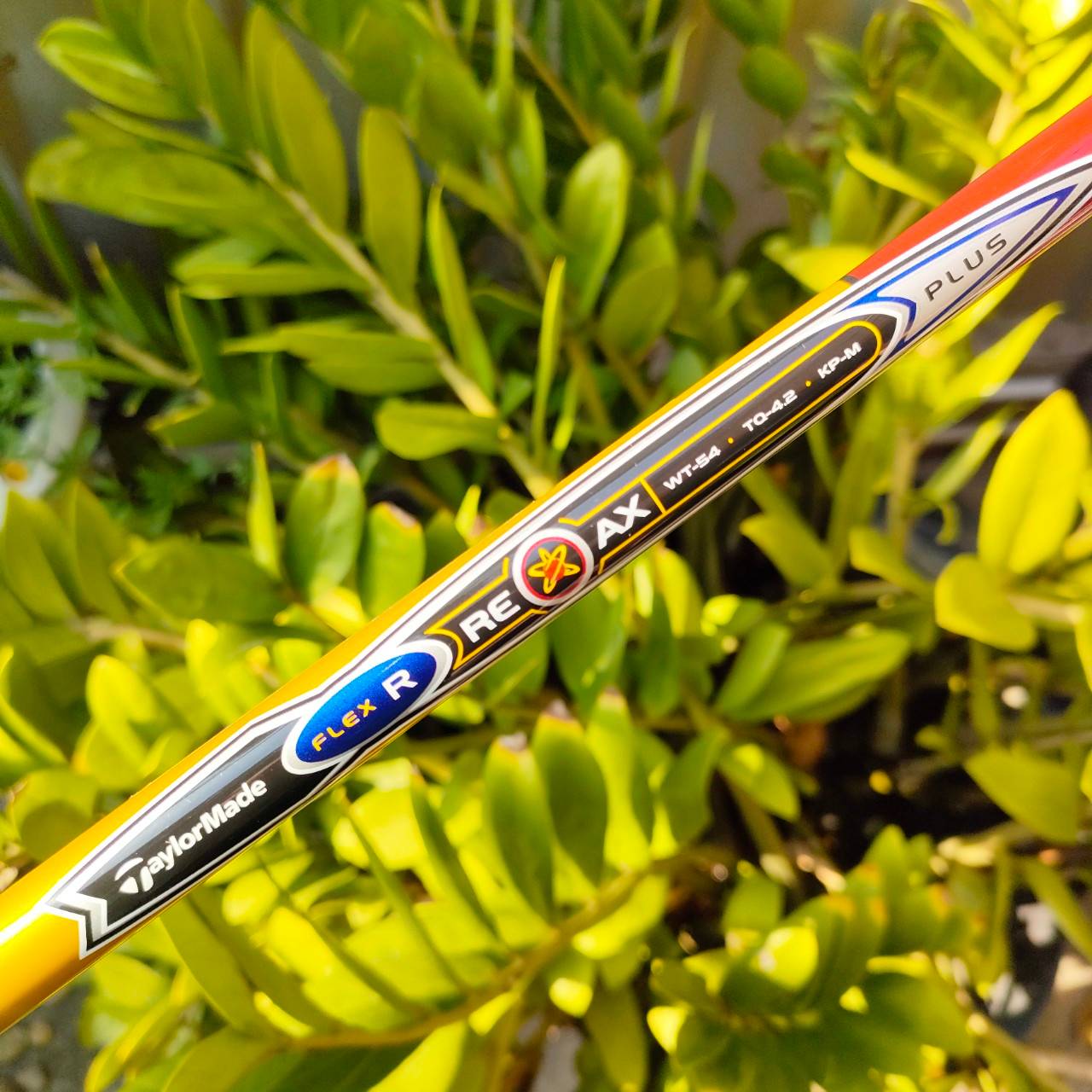 DRIVER TAYLORMADE r7 425 องศา 10.5 ก้าน RE*AX PLUS FLEX R สภาพสวยเดิม ขนาดหัว 425 CC. สามารถเร่งสปีดได้สูงสุด ไม้กอล์ฟพรีเมี่ยมมือสอง ของแท้ By NakaraLuxurious