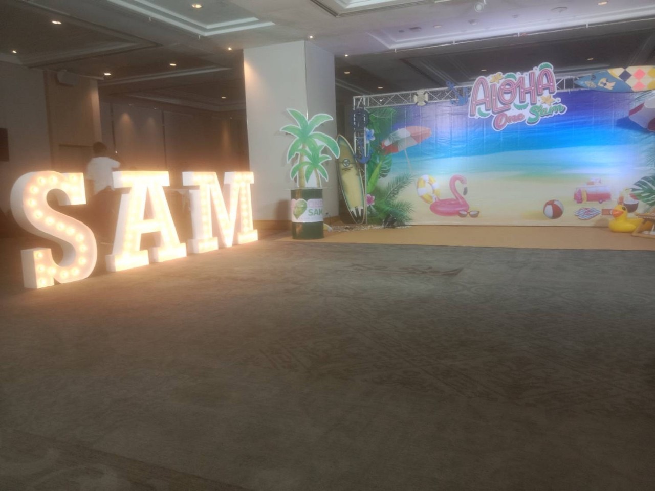 งานผลิตติดตั้ง ป้ายอักษรเช่าไฟปิงปอง SAM อักษรสูง 120 cm