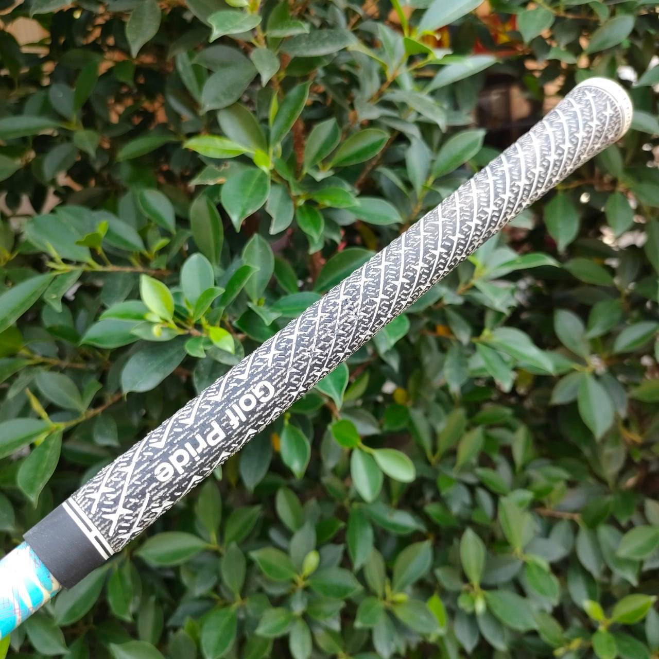 DRIVER SWORD SNIPER 4WD องศา 9 ก้าน FUJIKURA ROMBAX FLEX S รุ่นนี้หมุดหลัง 4 จุดทำให้ตีตรงมากๆๆๆ ก้านก็ดีมากๆ ตีไกล ไดร์ฟตรง พรีเมี่ยม