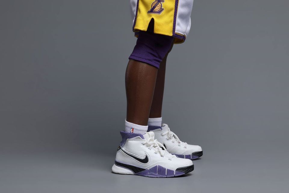 [สั่งจอง]ADYANCE TOYS AD-024 1/4 Kobe 8