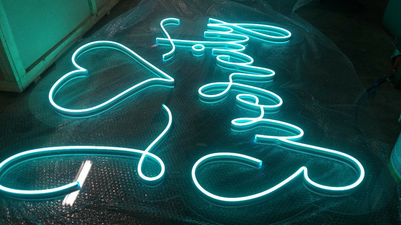 ป้ายไฟนีออน