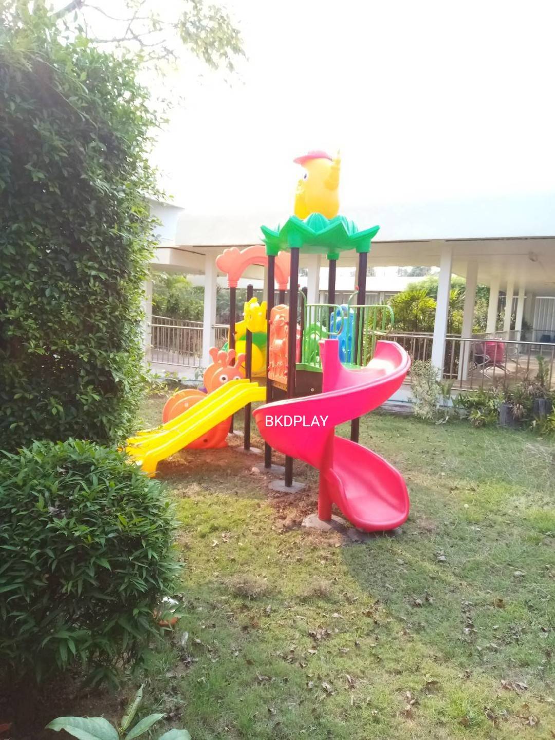 เครื่องเล่นสนามกลางแจ้ง ชุดแม่ไก่, สนามเด็กเล่น เครื่องเล่นสนามกลางแจ้ง ในร่มราคาถูก เครื่องเล่นสนามปฐมวัย playground outdoorplayground ครุภัณฑ์สนามเด็กเล่น, สพฐ,โครงการโรงเรียนประชารัฐ ศูนย์พัฒนาเด็กเล็ก