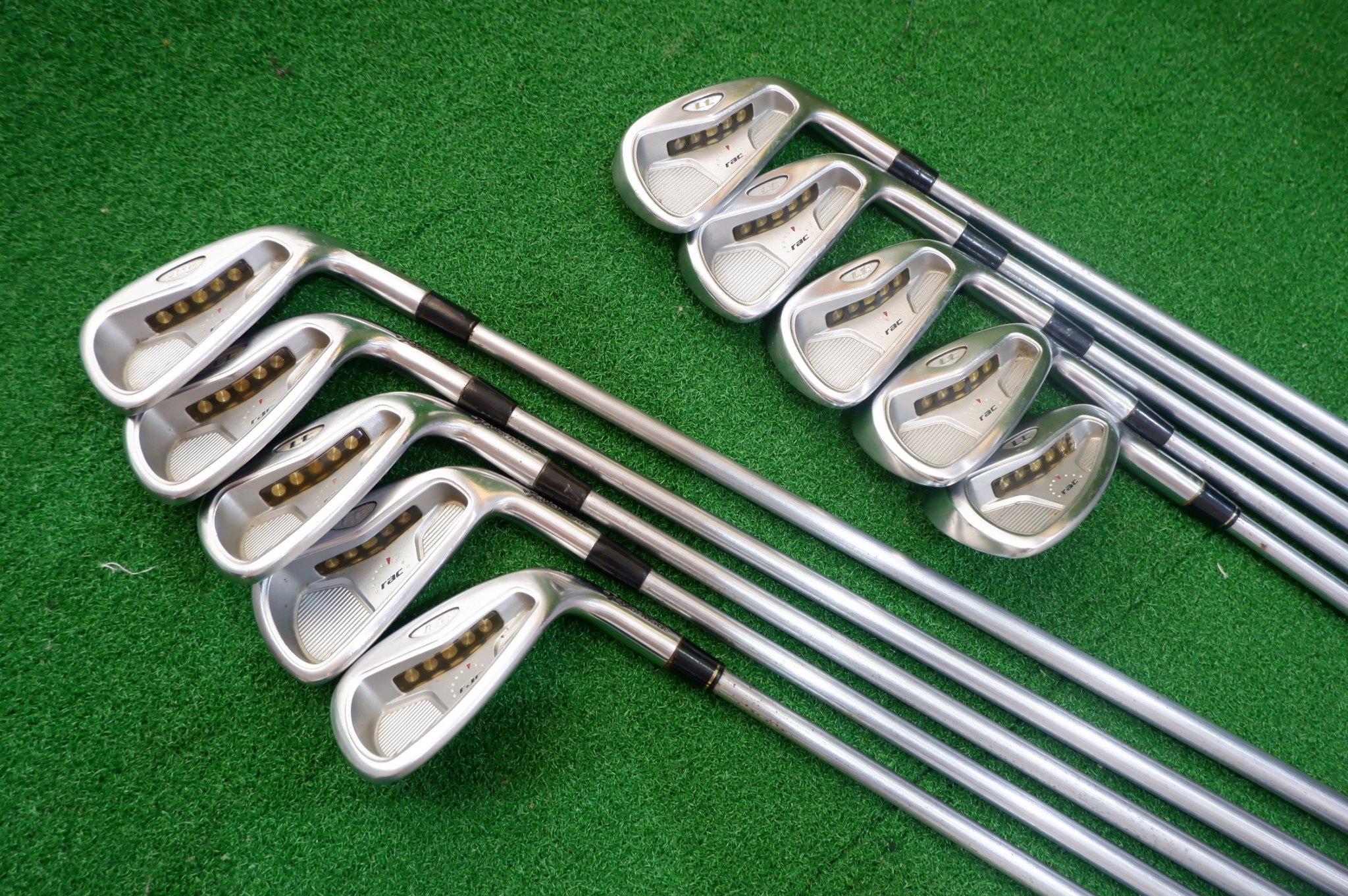 IRON SET TAYLORMADE RAC